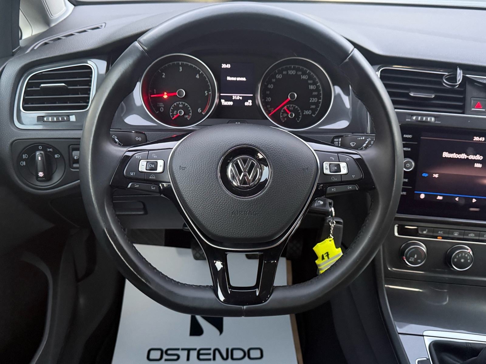VW Golf 7 1,6 TDI BMT, fotografija 9