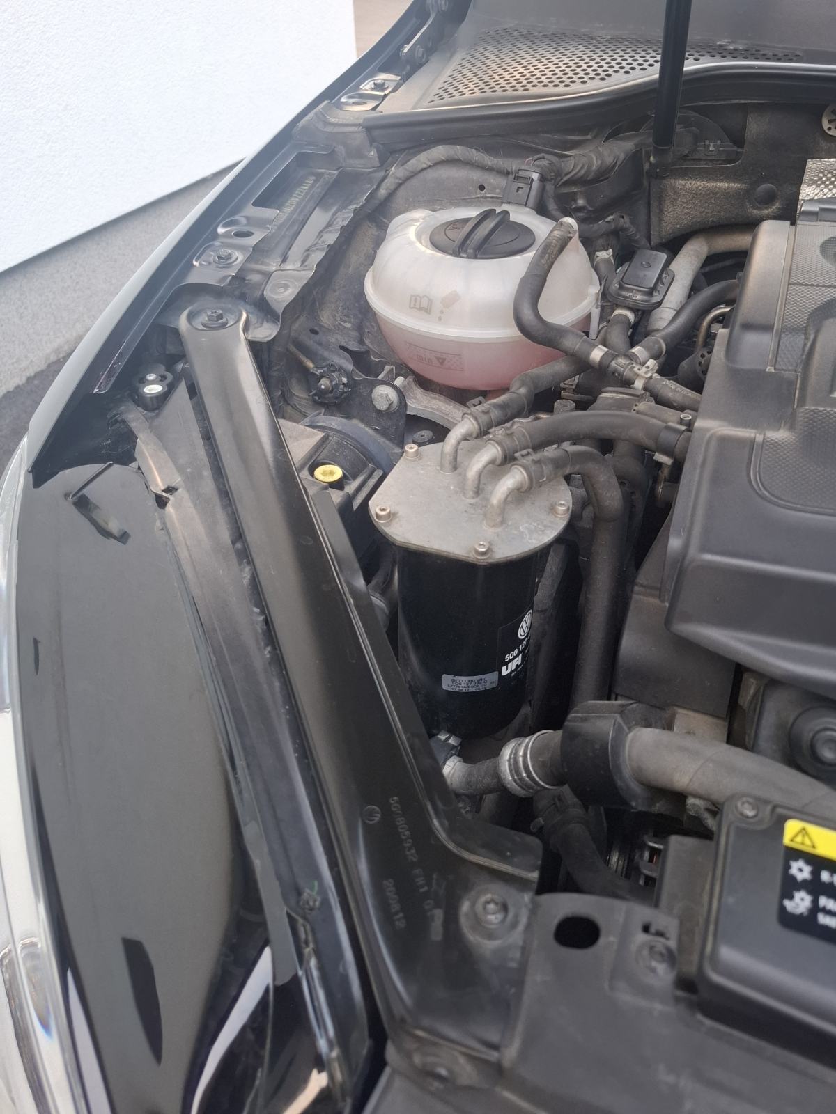 VW Golf 7 1,6 TDI prvi vlasnik, fotografija 13