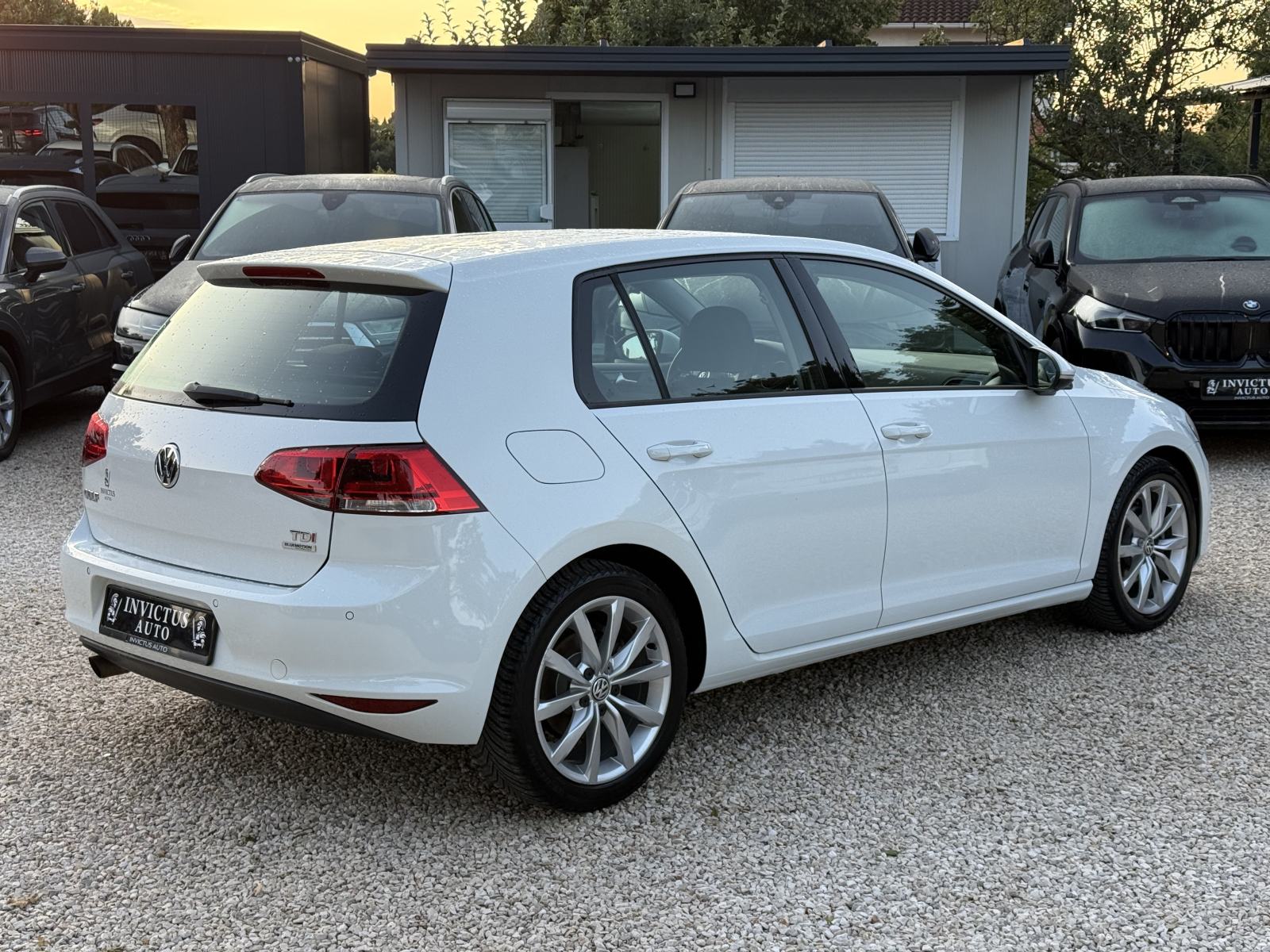 VW GOLF 7 1.6 TDI *HIGHLINE* 2014. Godina - NAVI - ALU - SERVISNA!, fotografija 4