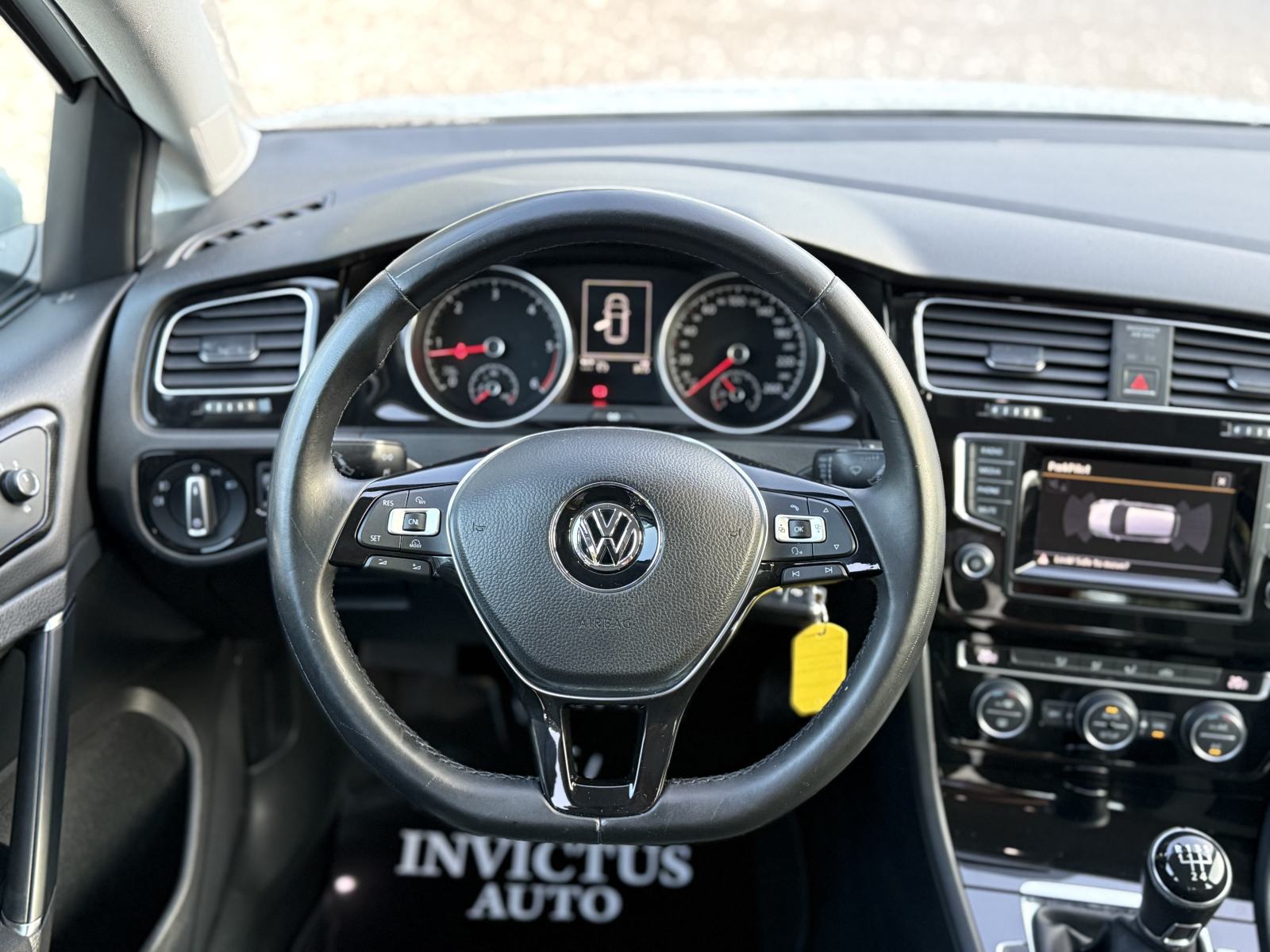 VW GOLF 7 1.6 TDI *HIGHLINE* 2014. Godina - NAVI - ALU - SERVISNA!, fotografija 18