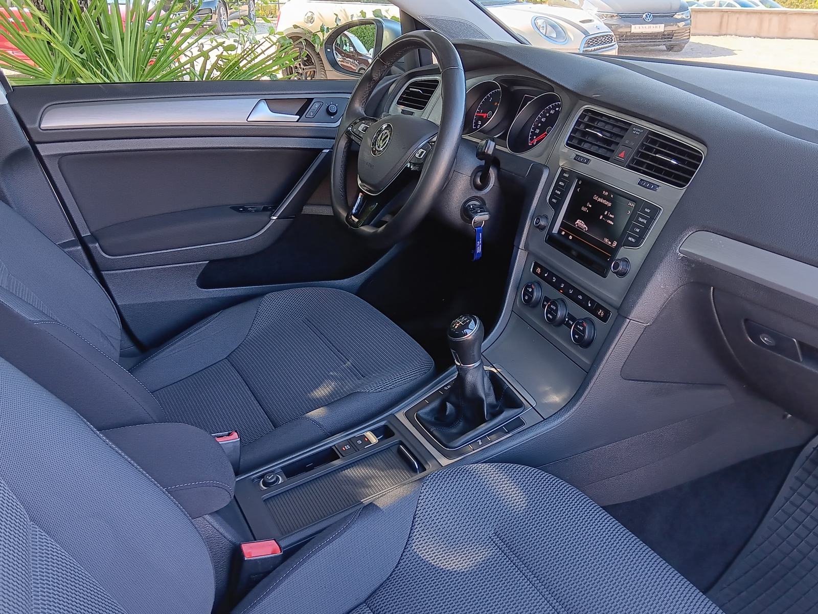 VW Golf 7 1,6 TDI BMT,Velike servis,Reg., fotografija 10