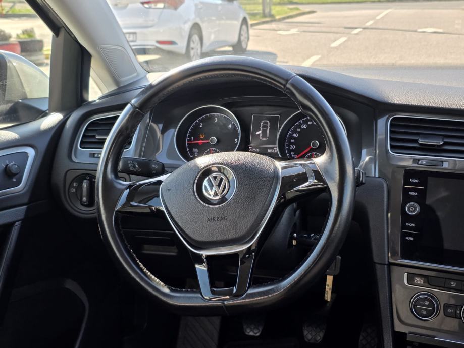 VW Golf 7 1,6 TDI BMT, fotografija 13