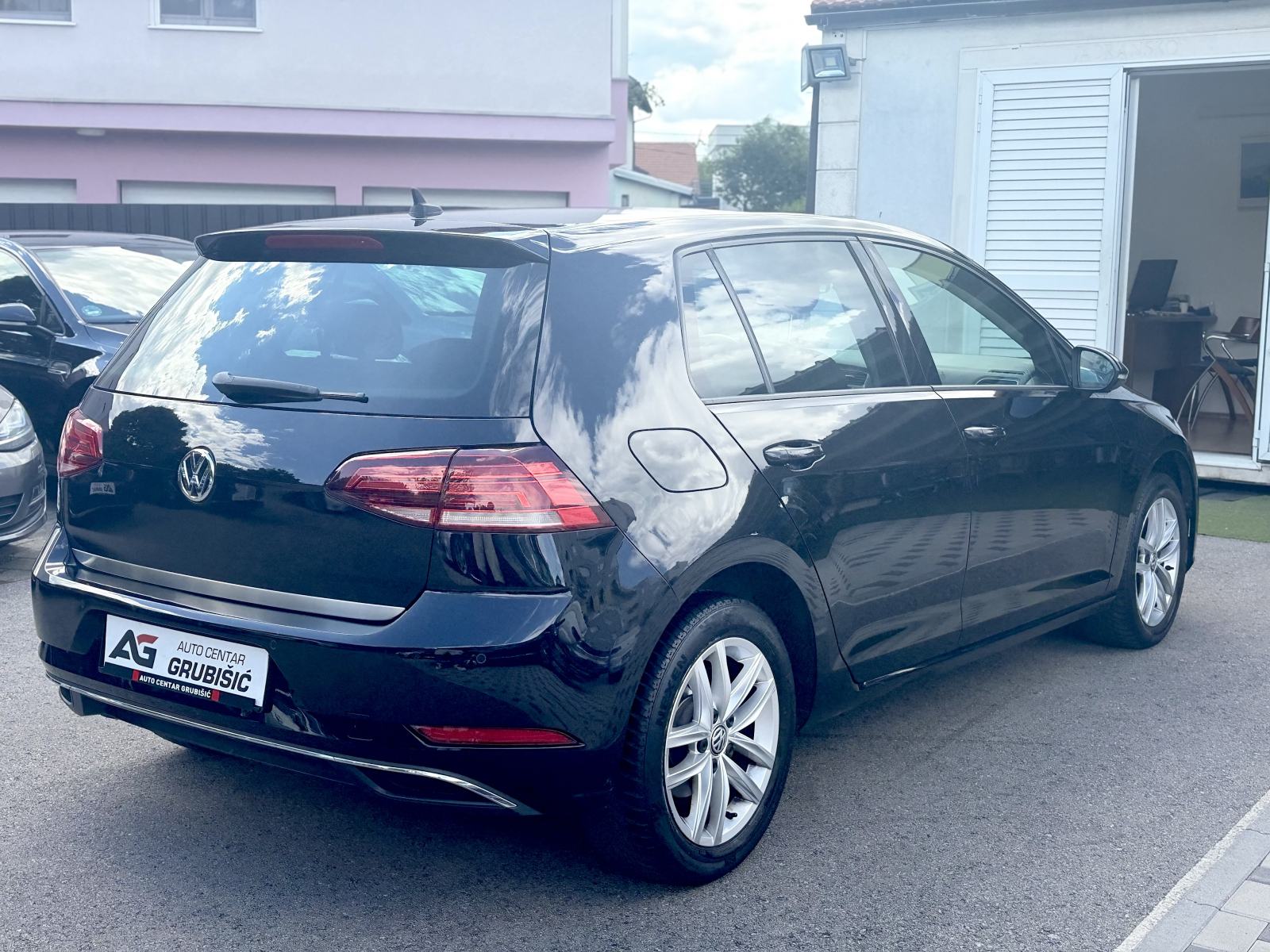 VW Golf 7,5 1,6 TDI *Veliki servis* *NAVI* *Jamstvo*, fotografija 12