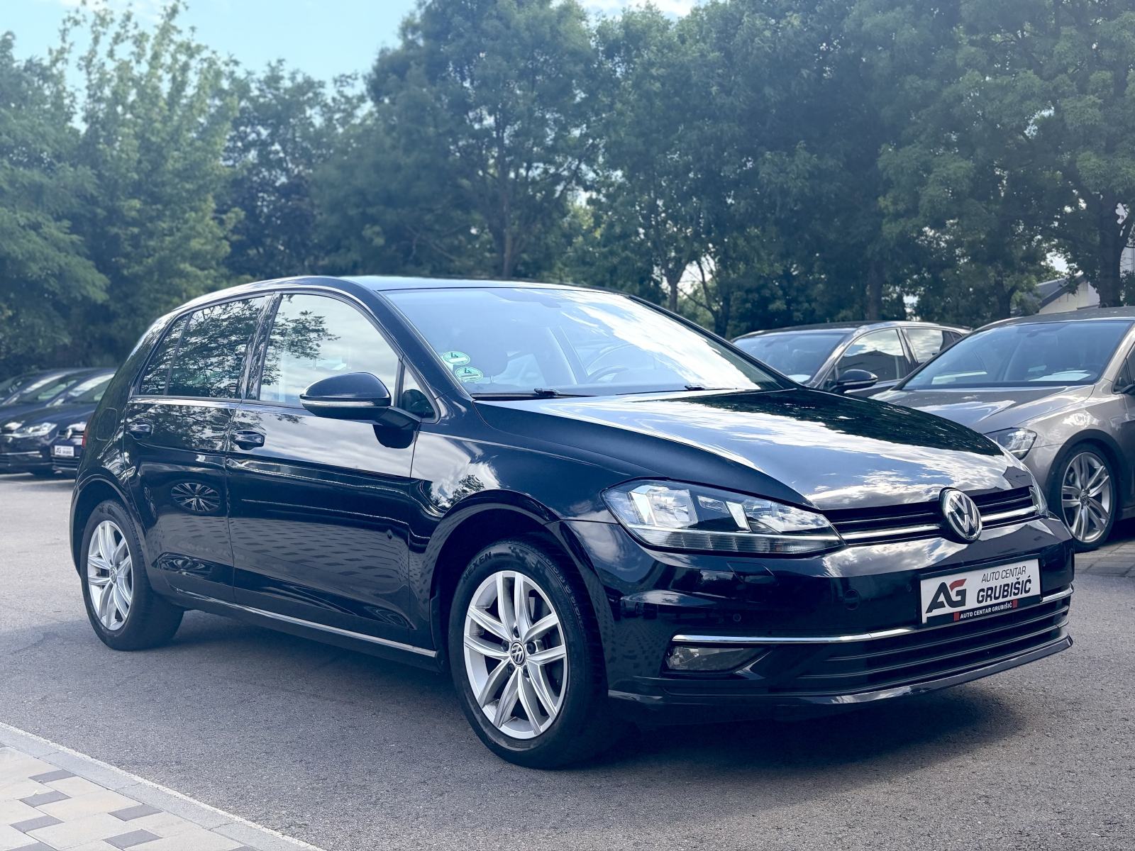 VW Golf 7,5 1,6 TDI *Veliki servis* *NAVI* *Jamstvo*, fotografija 7