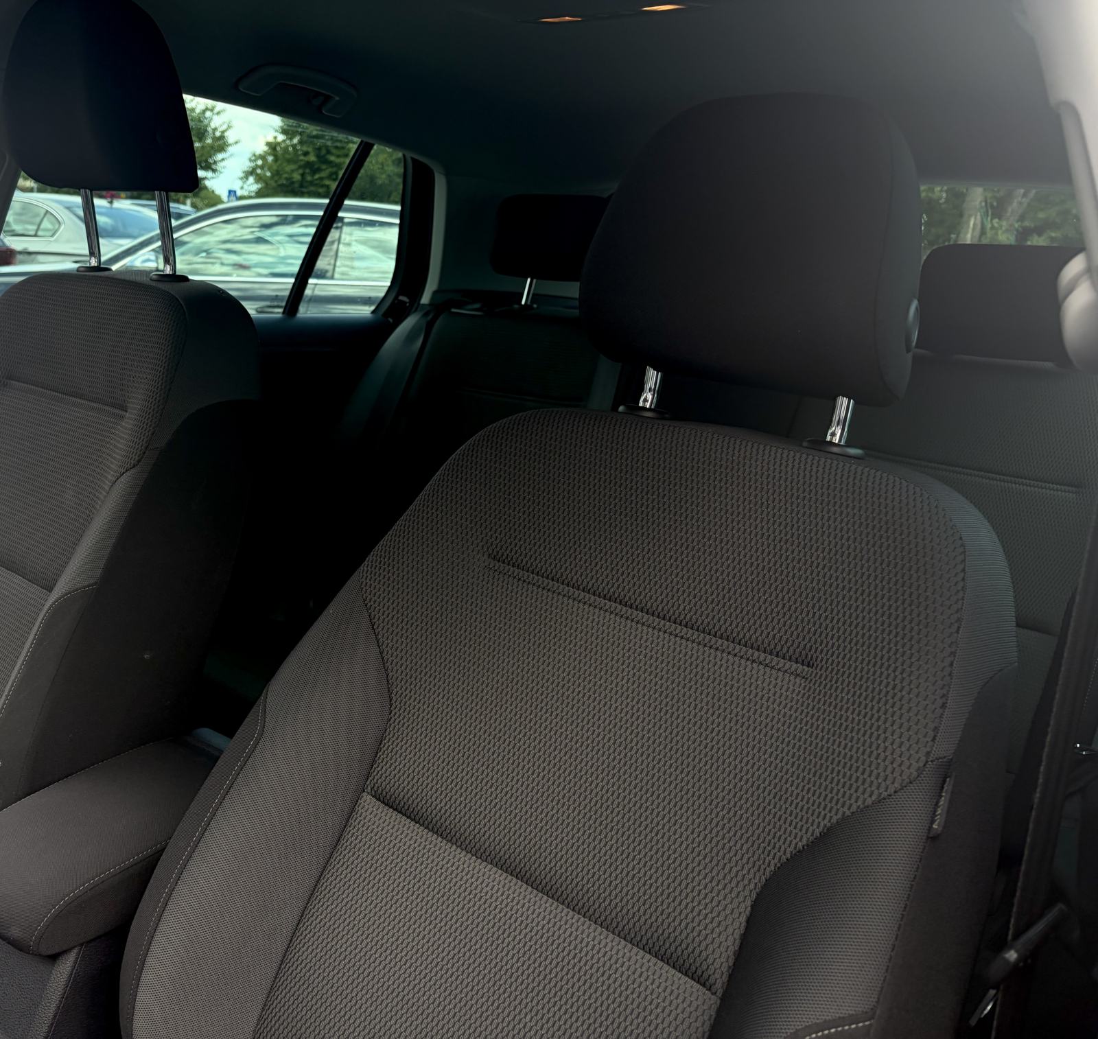 VW Golf 7,5 1,6 TDI *Veliki servis* *NAVI* *Jamstvo*, fotografija 18