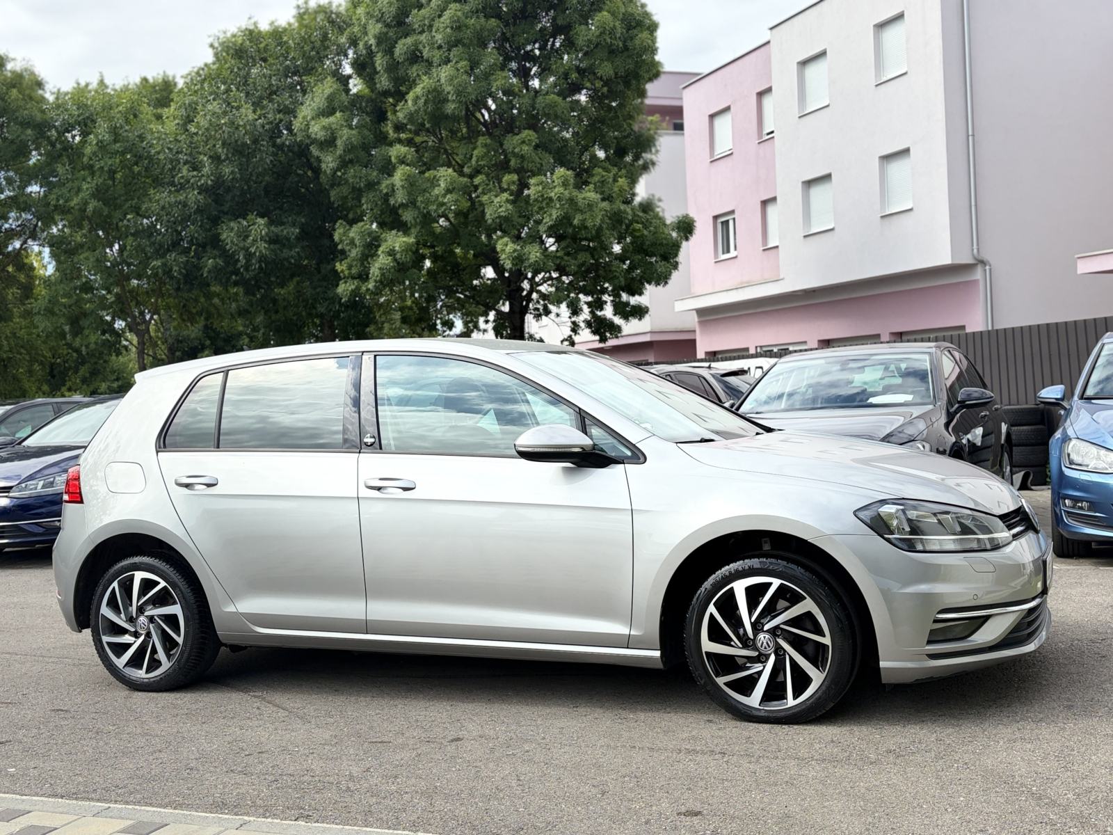 VW Golf 7,5 1,6 TDI *Novi model* *Servisna* *Jamstvo*, fotografija 7