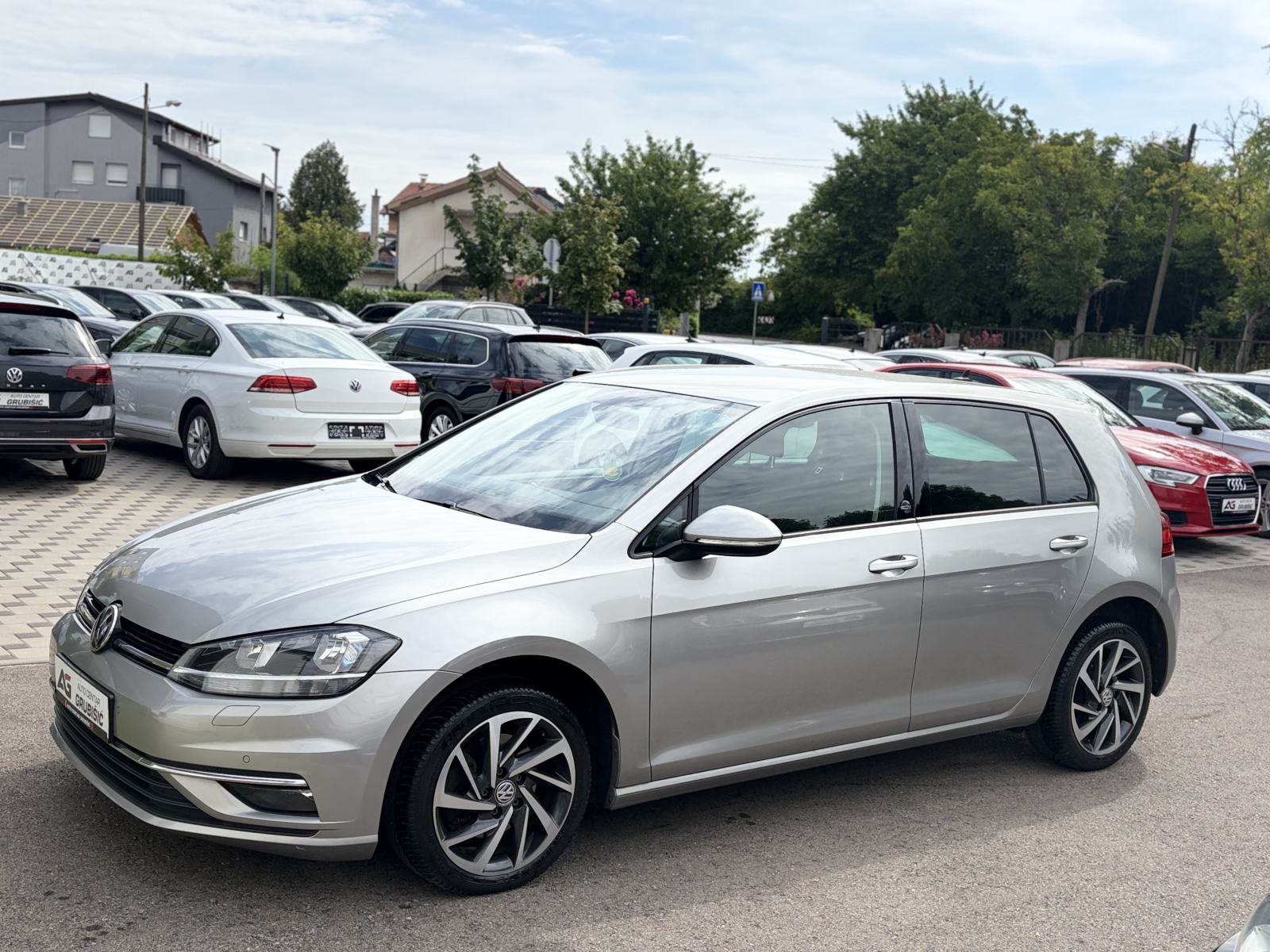 VW Golf 7,5 1,6 TDI *Novi model* *Servisna* *Jamstvo*, fotografija 5