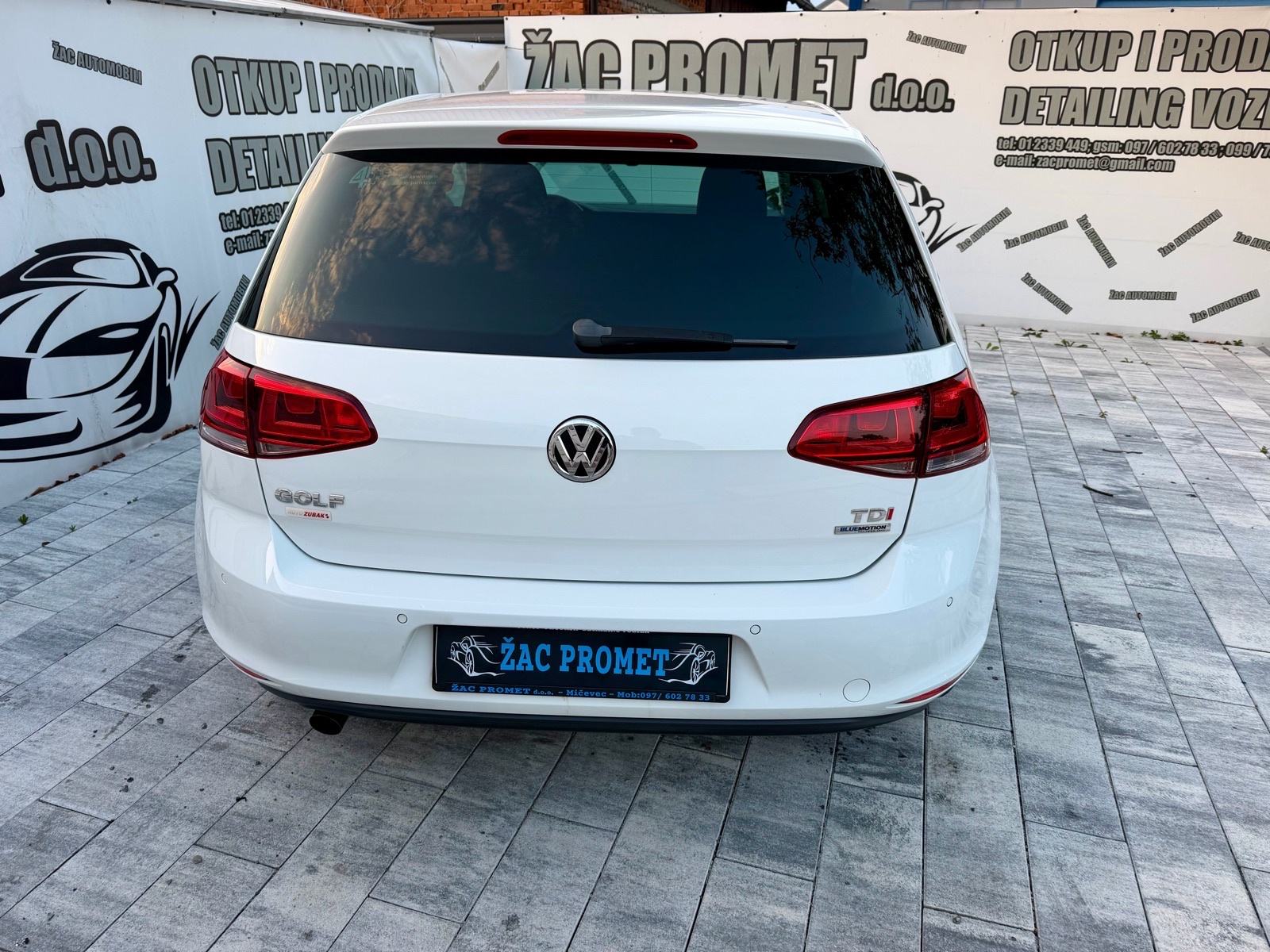 VW Golf 7 1,6 TDI BMT =HR AUTO= REG-1 GOD= KAO NOV=KARTICE-36 RATA, fotografija 16
