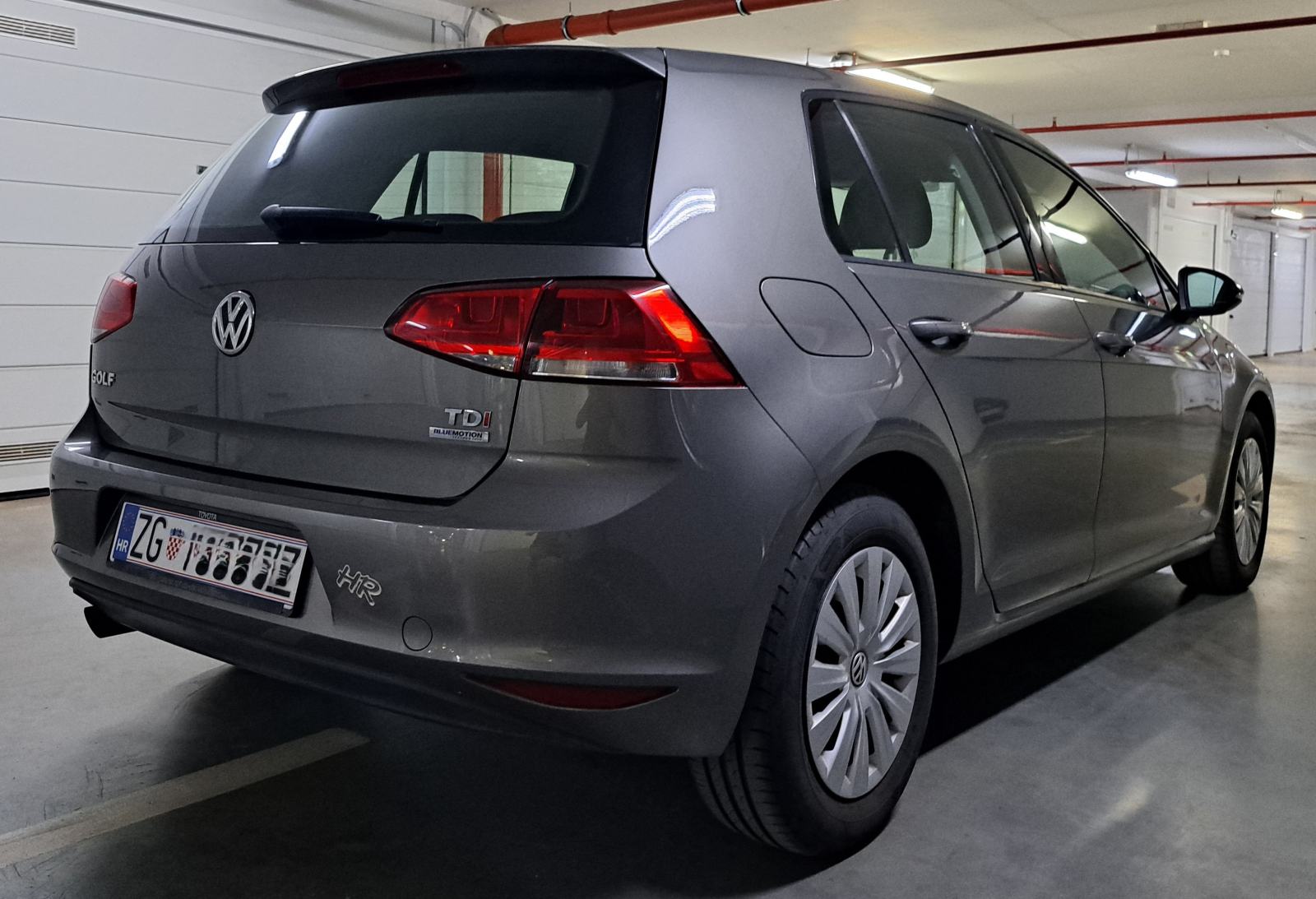 VW Golf 7 1,6 TDI BMT**TIP TOP**, fotografija 5