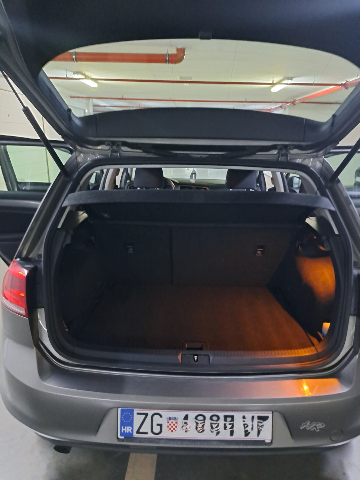 VW Golf 7 1,6 TDI BMT**TIP TOP**, fotografija 10