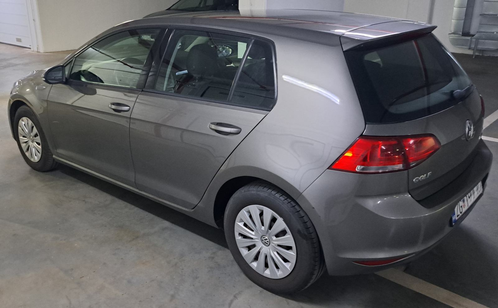 VW Golf 7 1,6 TDI BMT**TIP TOP**, fotografija 11