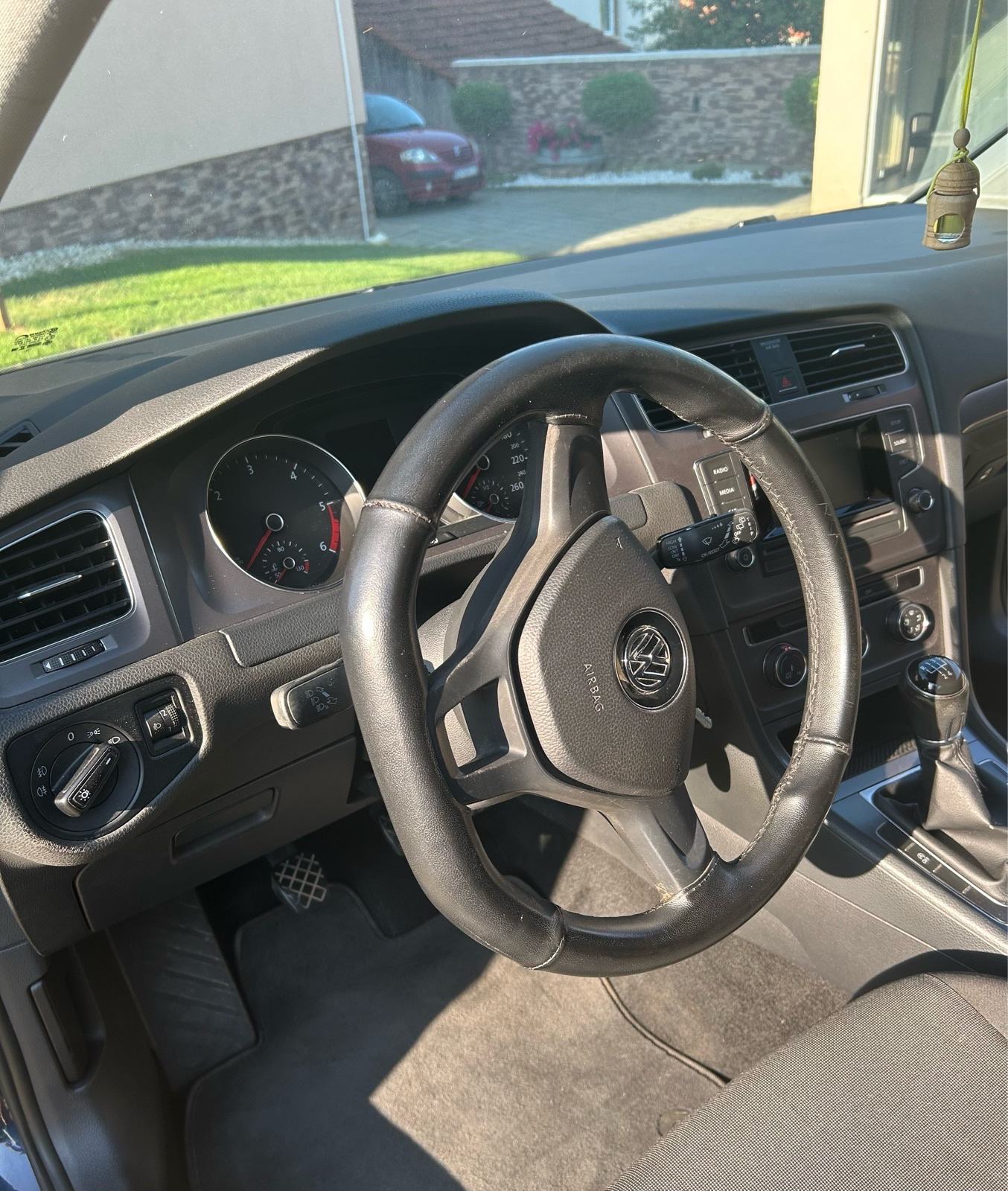 VW Golf 7 1,6 TDI BMT, fotografija 15