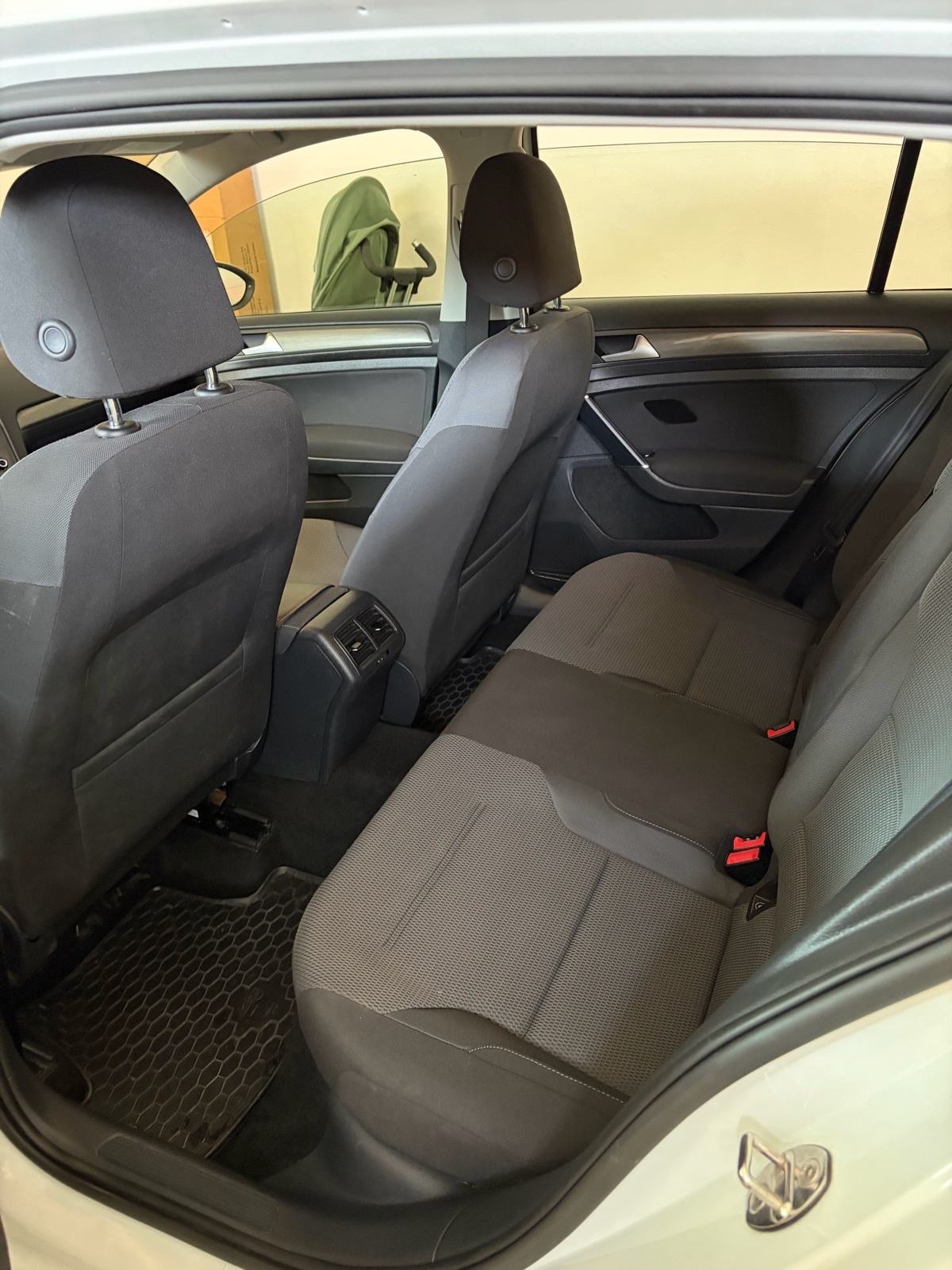VW Golf 7 1,6 TDI BMT, fotografija 6