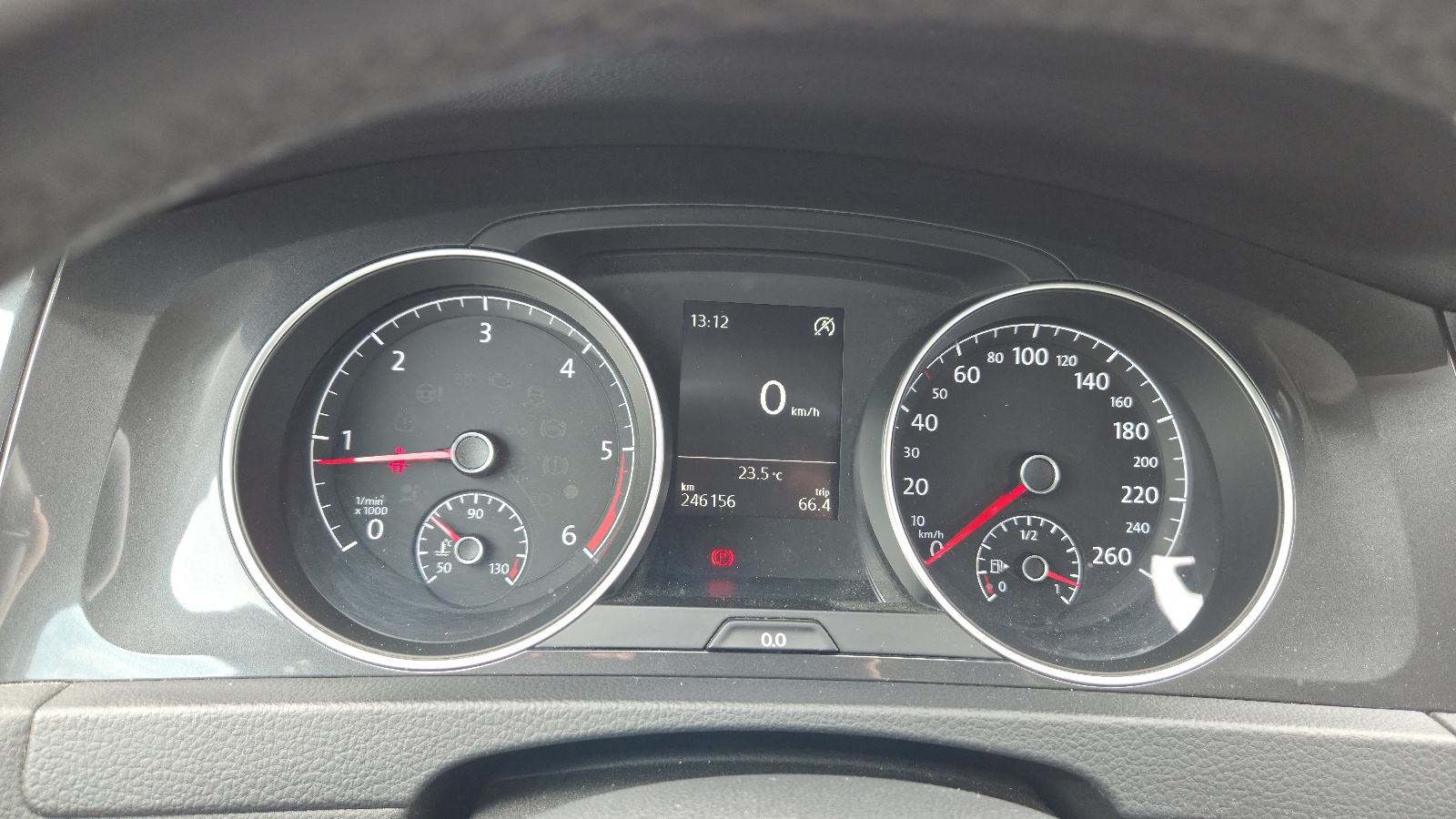 VW Golf 7 1,6 TDI BMT, fotografija 15