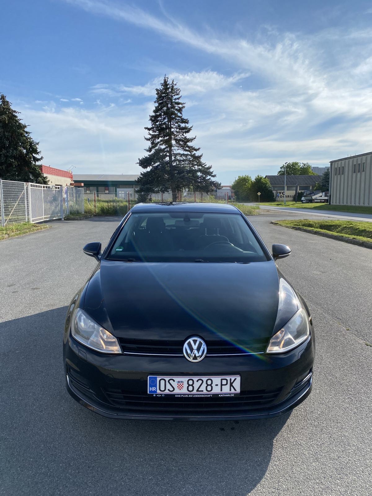 Golf 7 1,6 TDI, 2013.g, 215 tkm, 18" alu Salvador felge, dosta opreme, fotografija 3