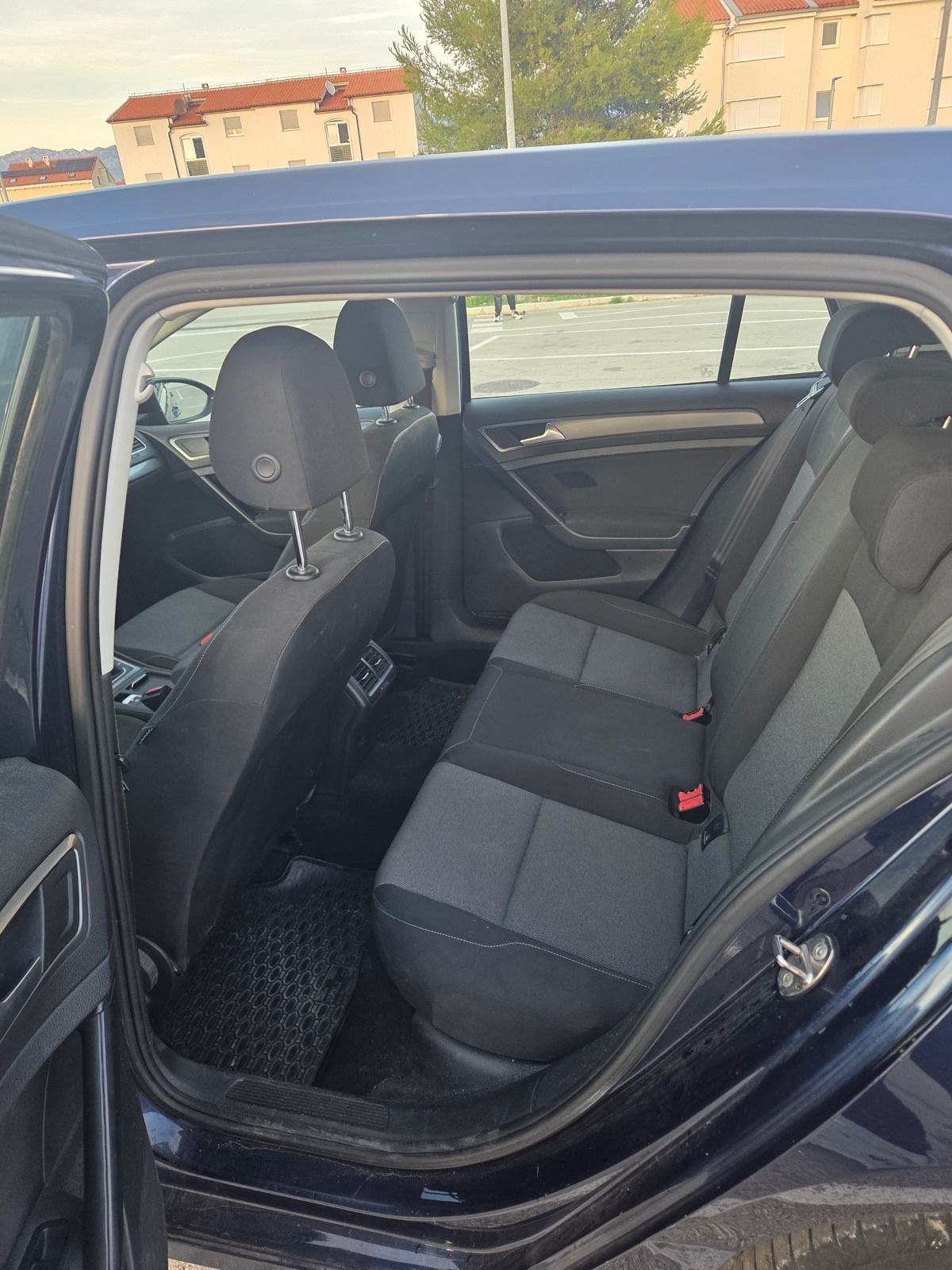 VW Golf 7 1,6 TDI BMT, fotografija 6