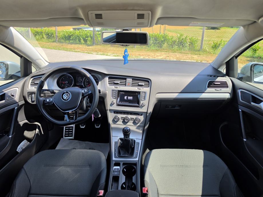 VW Golf 7 1,6 TDI BMT, fotografija 8