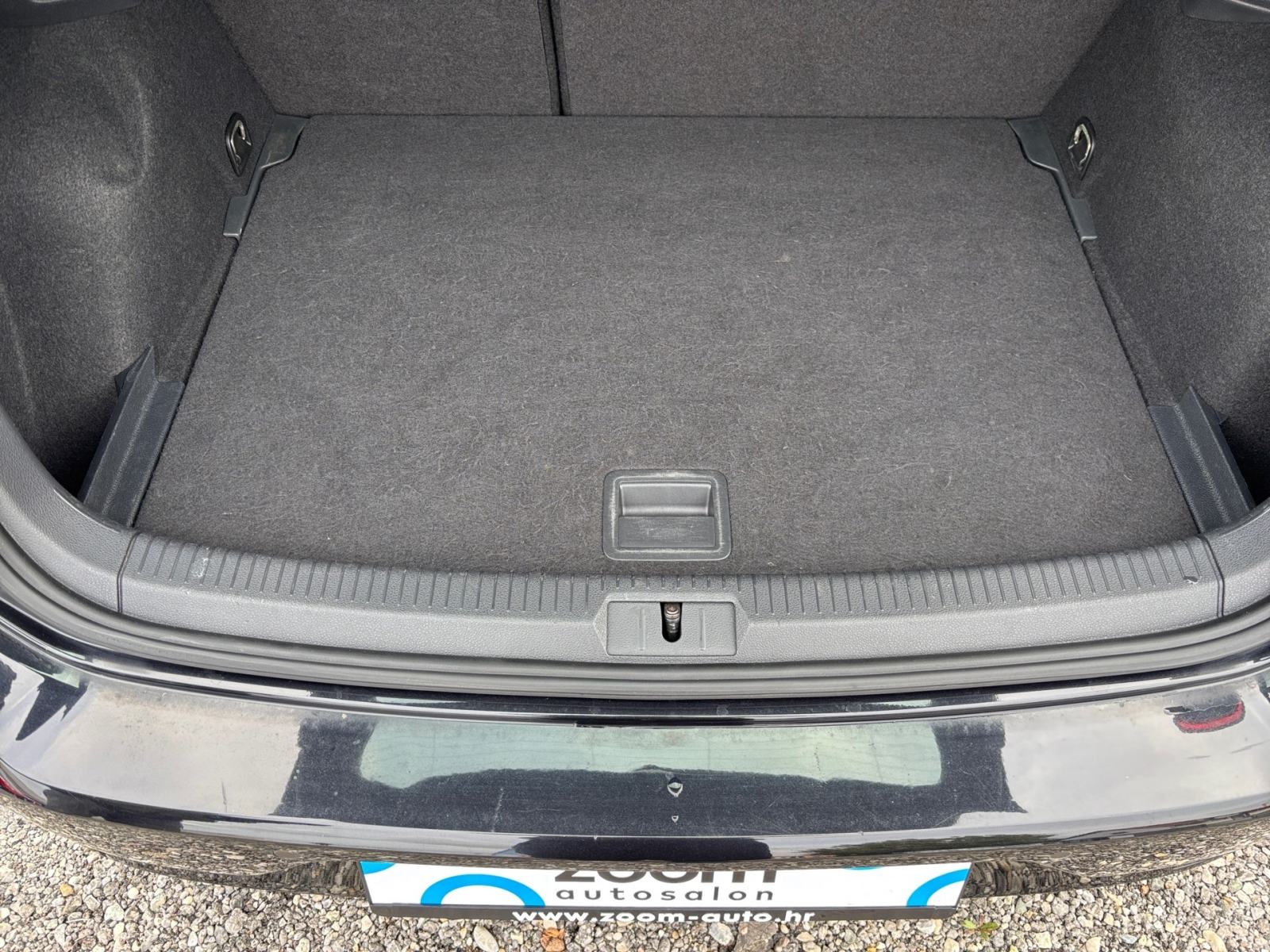 VW Golf 7 1,6 TDI BUSINESS LINE, fotografija 17