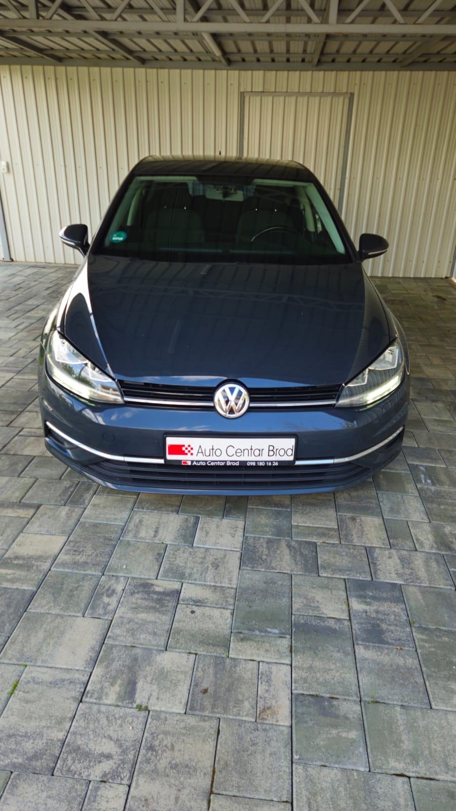 VW Golf 7 1,6 TDI Comforline leasing, fotografija 3