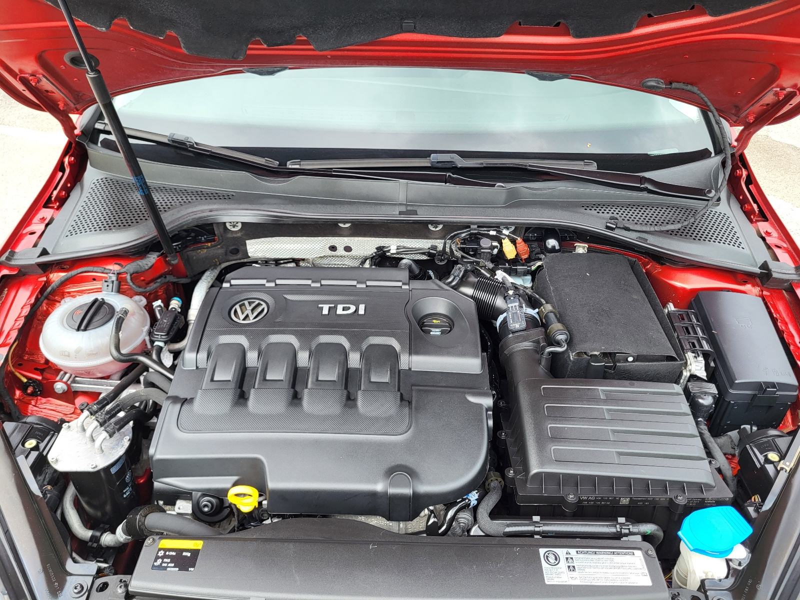 VW Golf 7 1.6 TDI COMFORTLINE,146.000km,VELIKI SERVIS,MOGUČ.KREDITA, fotografija 20