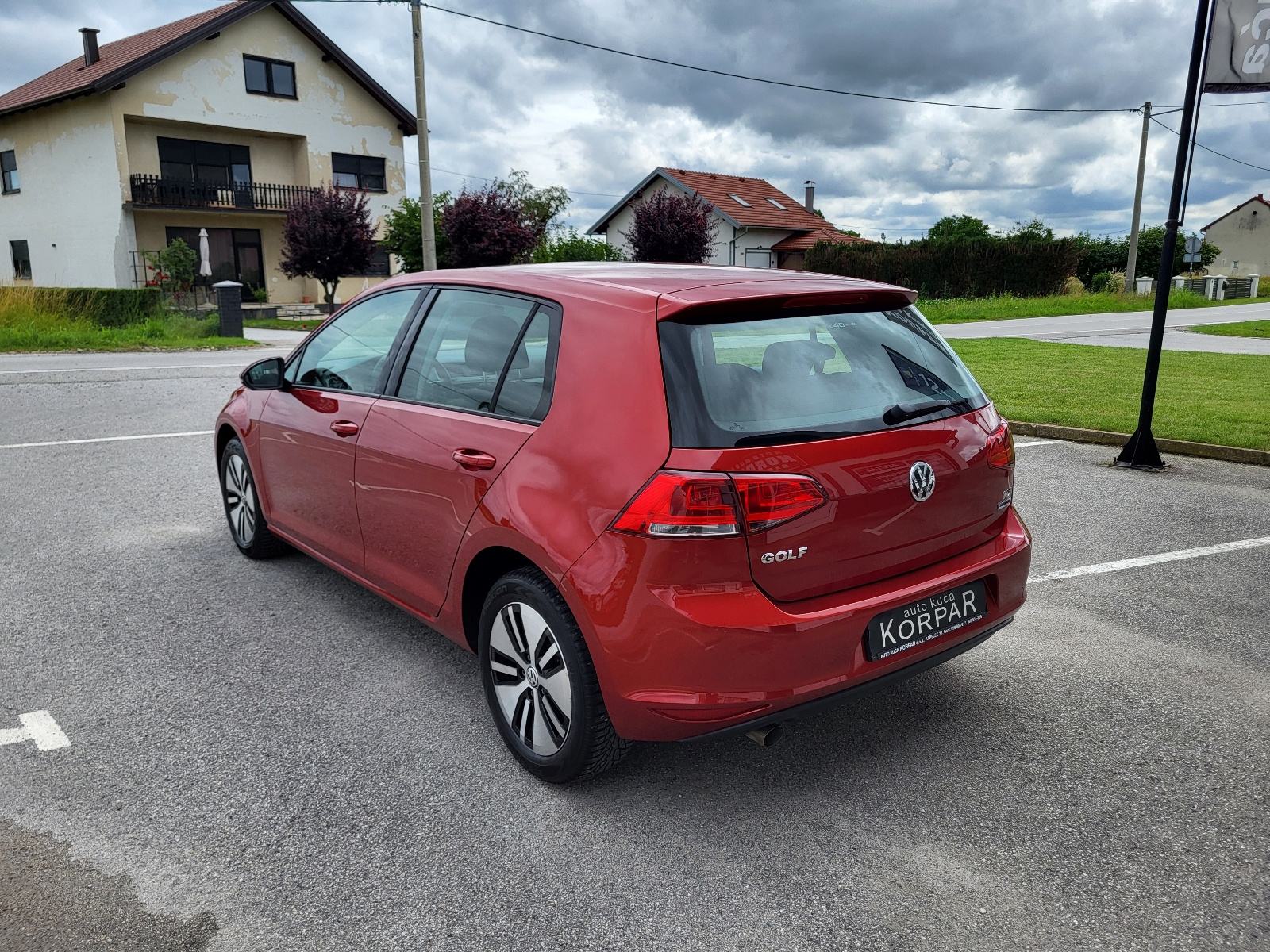 VW Golf 7 1.6 TDI COMFORTLINE,146.000km,VELIKI SERVIS,MOGUČ.KREDITA, fotografija 7