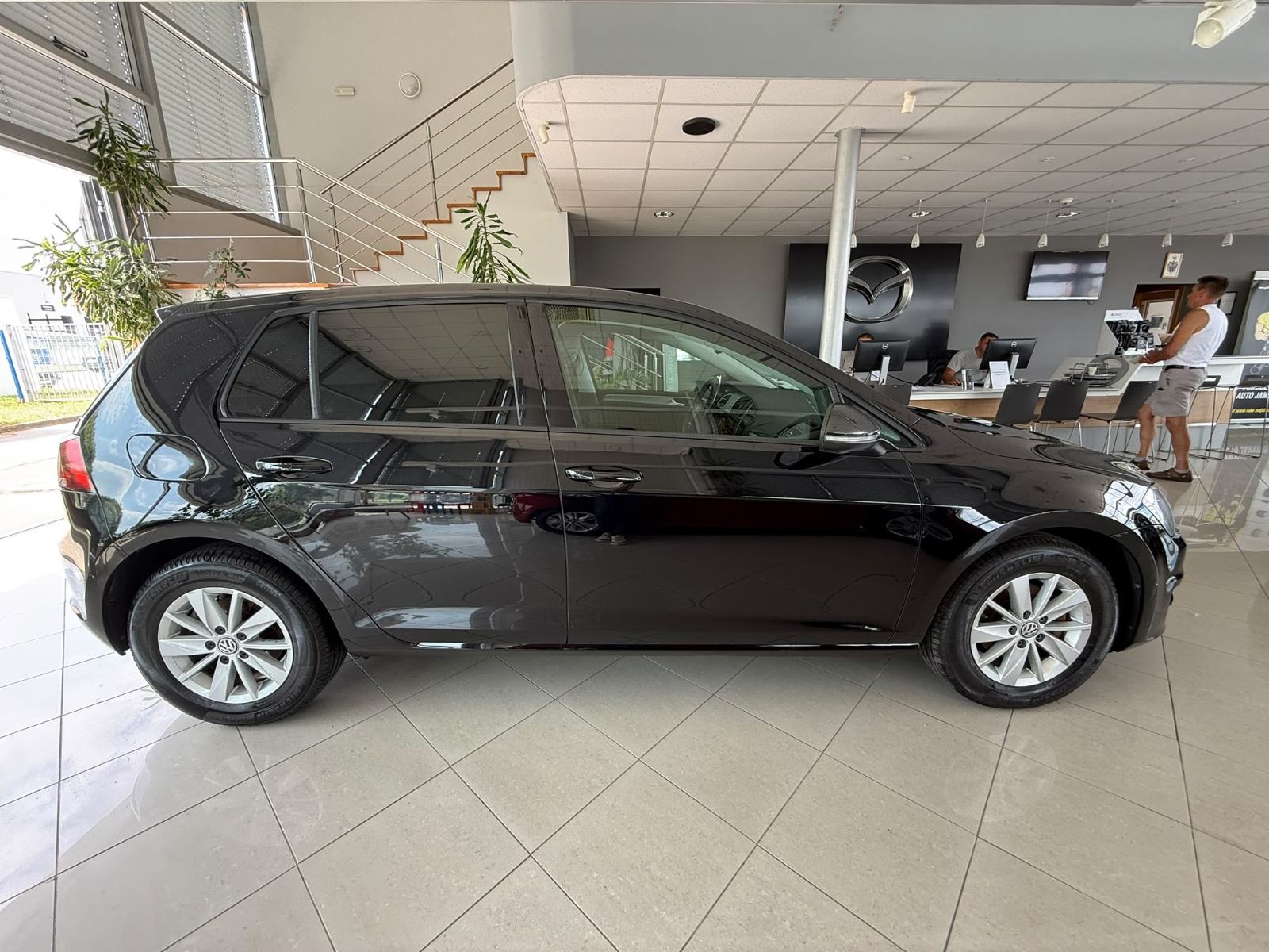 VW Golf 7 1,6 TDI COMFORTLINE BMT PARKIRNI ALU, fotografija 8