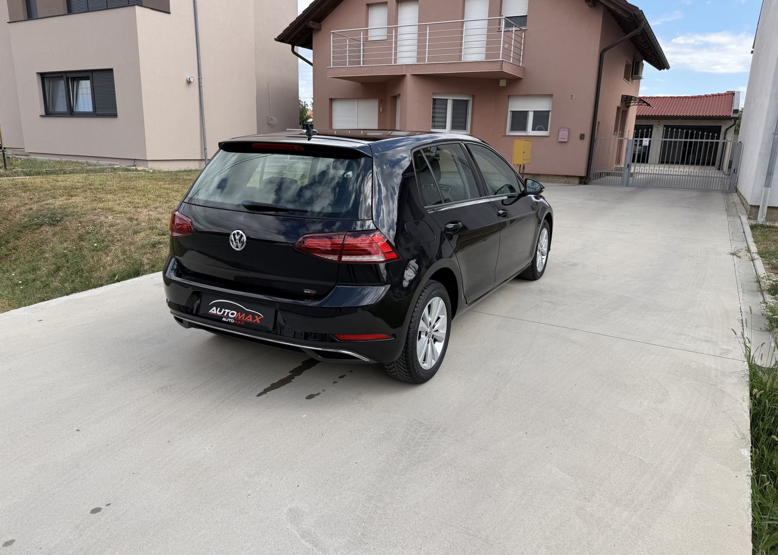 VW Golf 7 1,6 TDI COMFORTLINE NAVIGACIJA...ALU...90000 KM..., fotografija 5