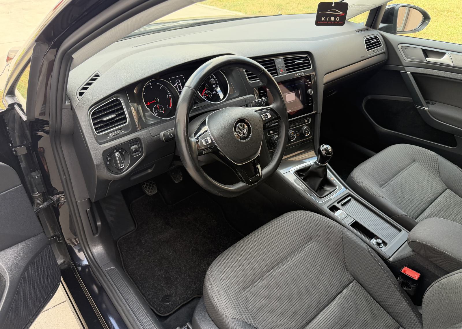 VW Golf 7 1,6 TDI COMFORTLINE NAVIGACIJA...ALU...90000 KM..., fotografija 9