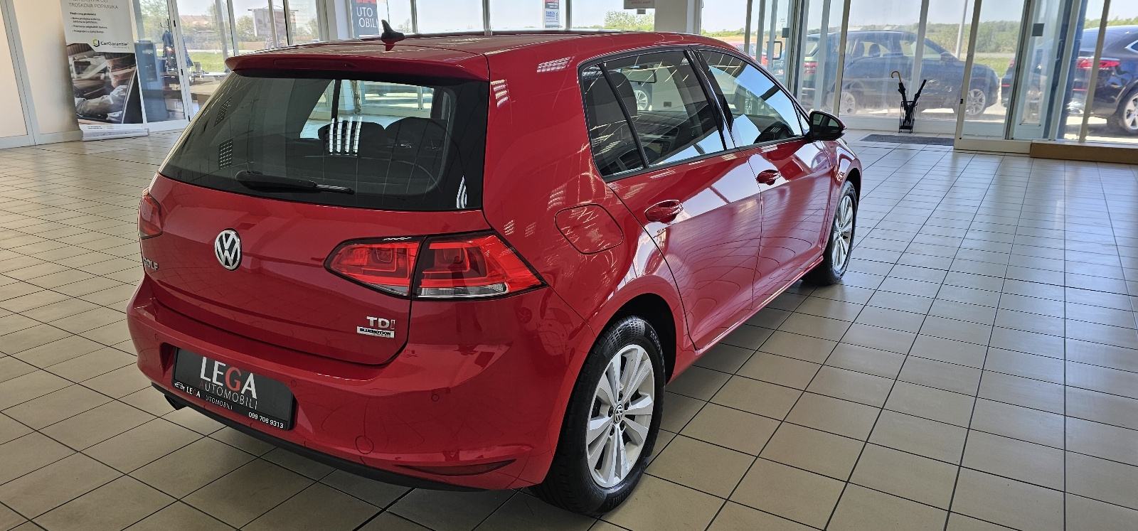VW Golf 7 1,6 TDI COMFORTLINE, fotografija 4