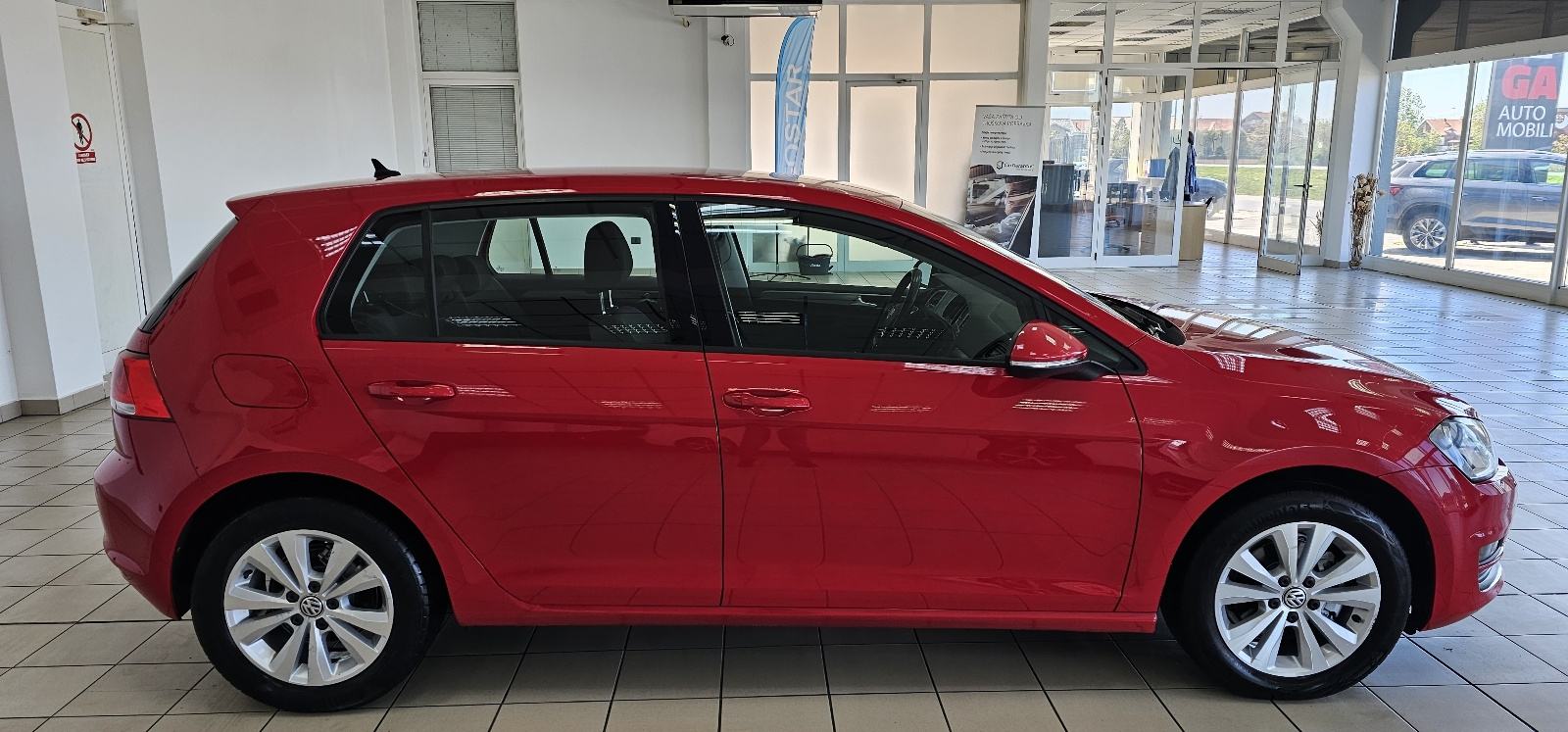 VW Golf 7 1,6 TDI COMFORTLINE, fotografija 7