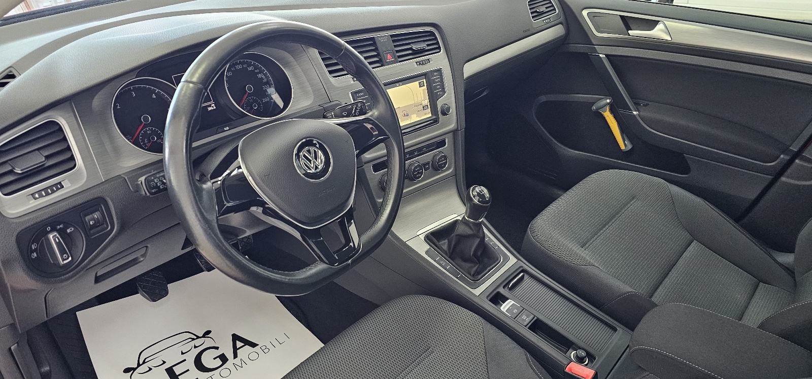 VW Golf 7 1,6 TDI COMFORTLINE, fotografija 9