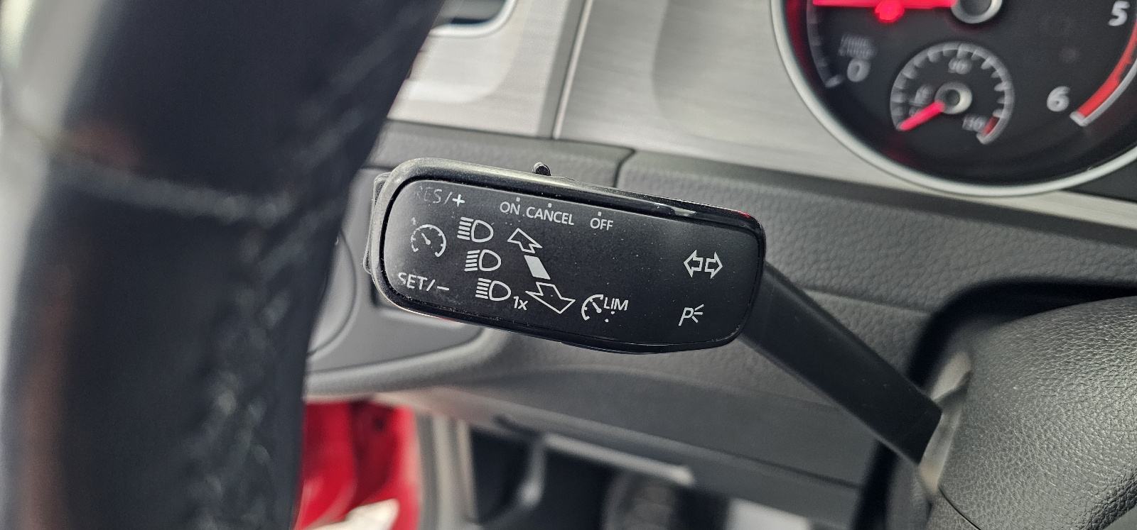 VW Golf 7 1,6 TDI COMFORTLINE, fotografija 17