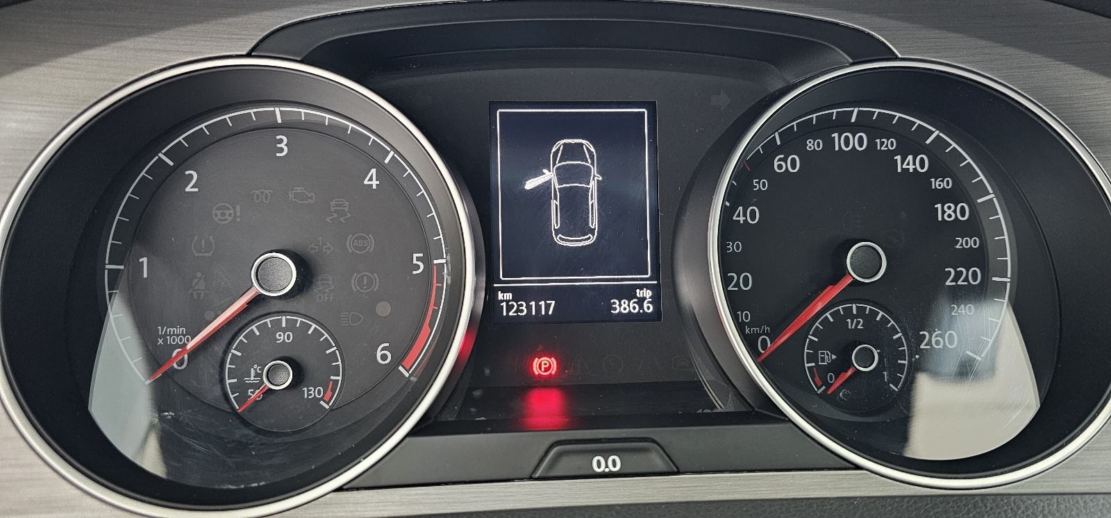 VW Golf 7 1,6 TDI COMFORTLINE, fotografija 18