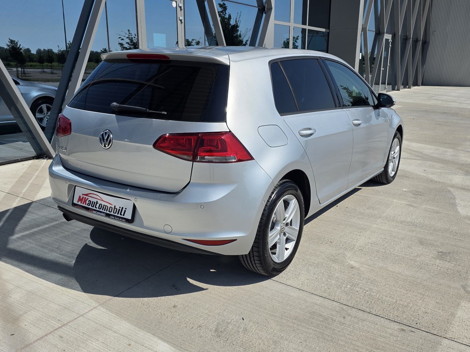 VW Golf 7 1,6 TDI COMFORT LINE,150 T.K.M,REG 1 GODINU, fotografija 6