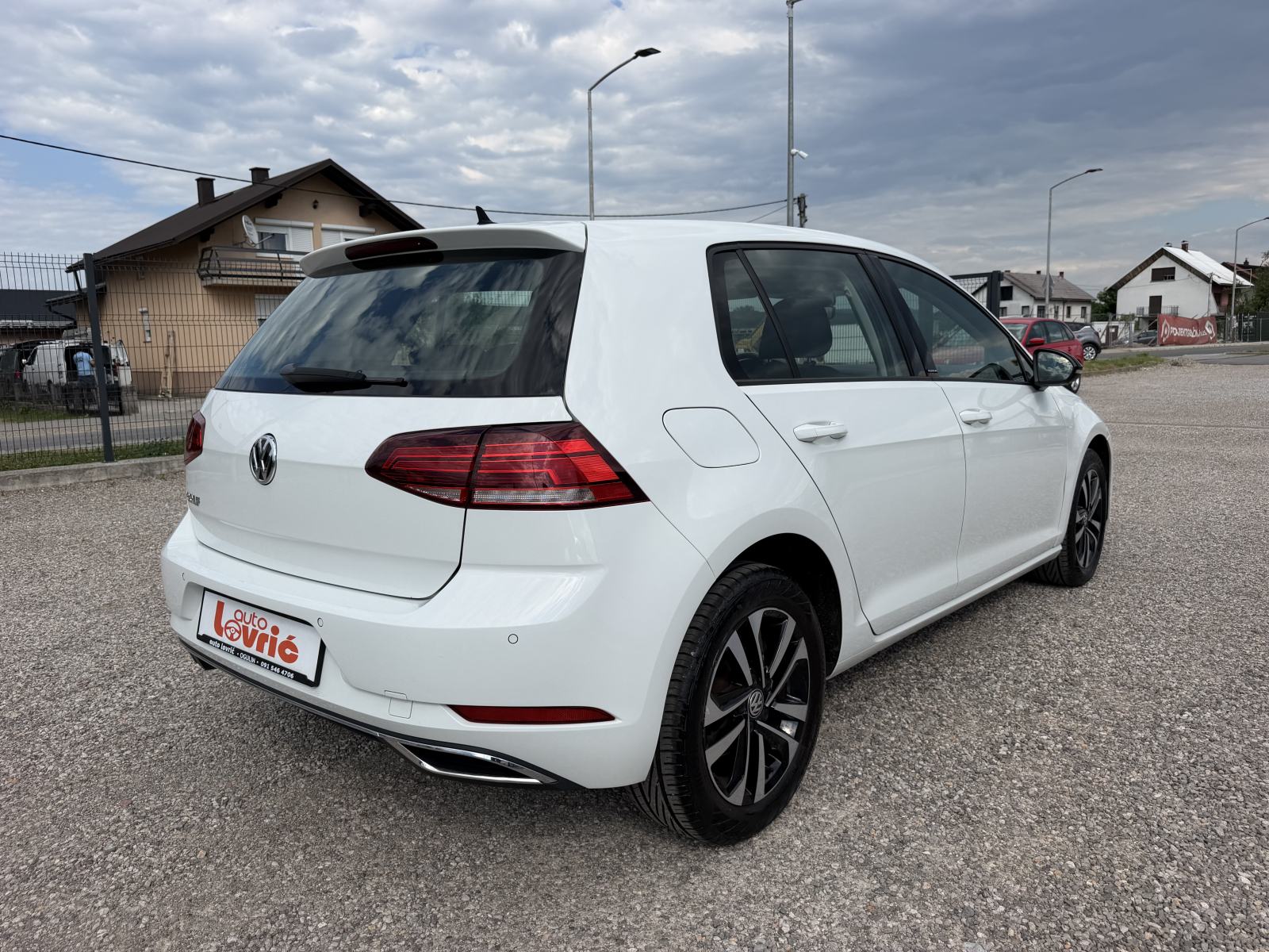 VW Golf 7 1,6 TDI DSG - BI-XENON - NAVIGACIJA - KAMERA - GARANCIJA, fotografija 4