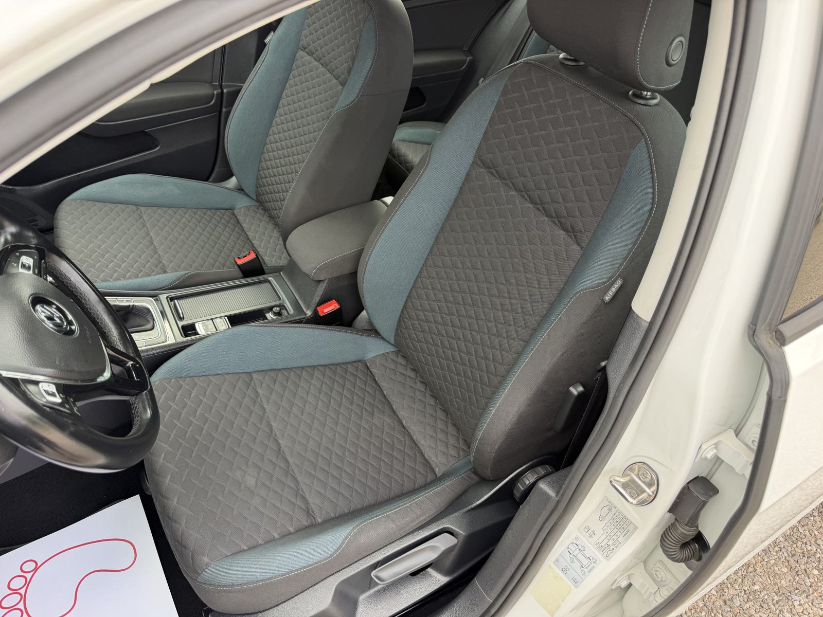 VW Golf 7 1,6 TDI DSG - BI-XENON - NAVIGACIJA - KAMERA - GARANCIJA, fotografija 18