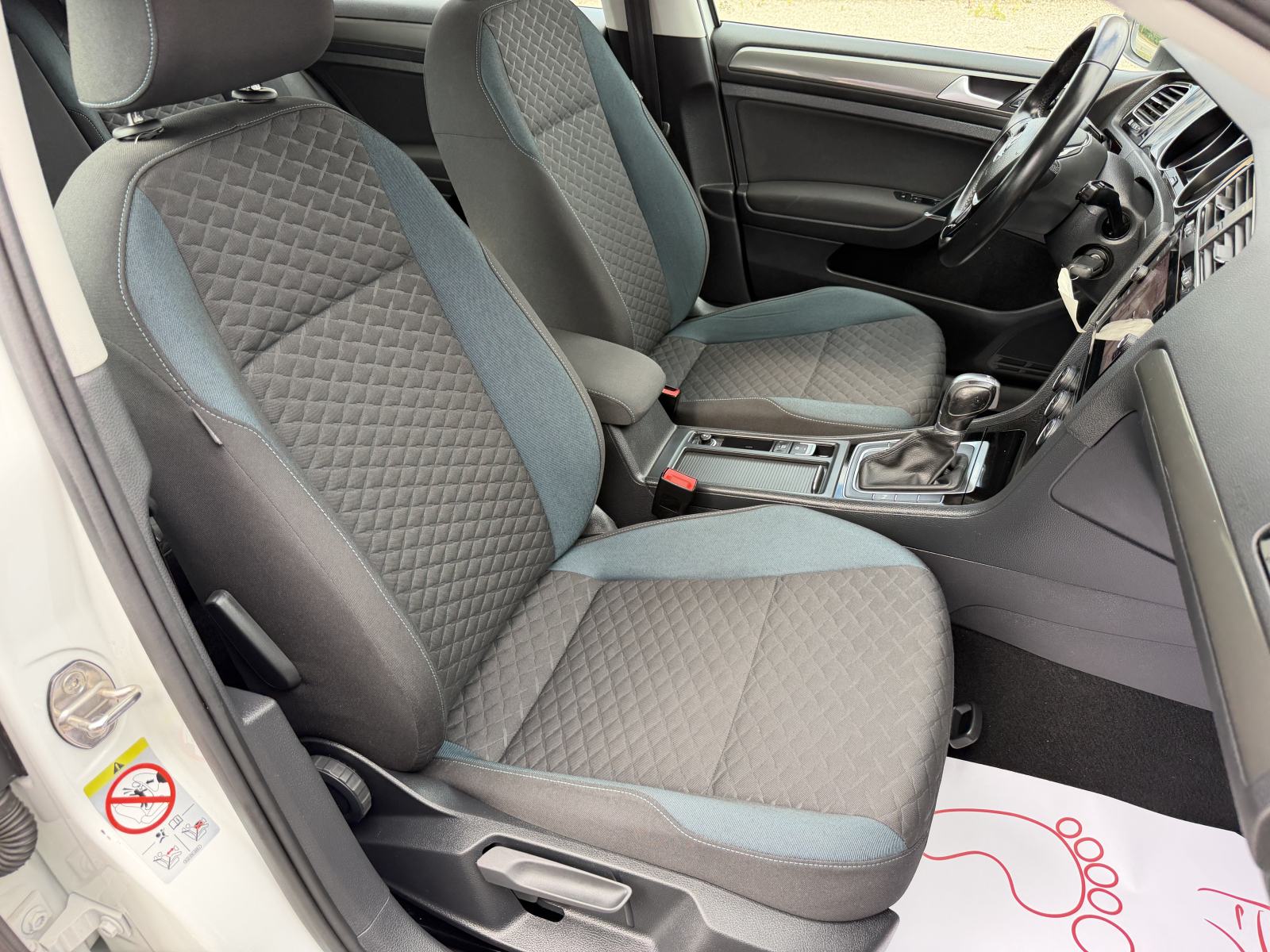 VW Golf 7 1,6 TDI DSG - BI-XENON - NAVIGACIJA - KAMERA - GARANCIJA, fotografija 20