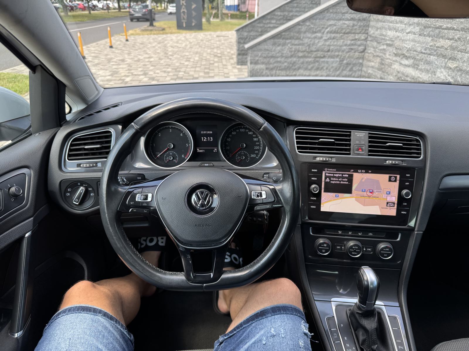 VW Golf 7 1,6 TDI DSG - COMFORTLINE - V SERVIS - EURO 6 - PRILIKA !!, fotografija 16