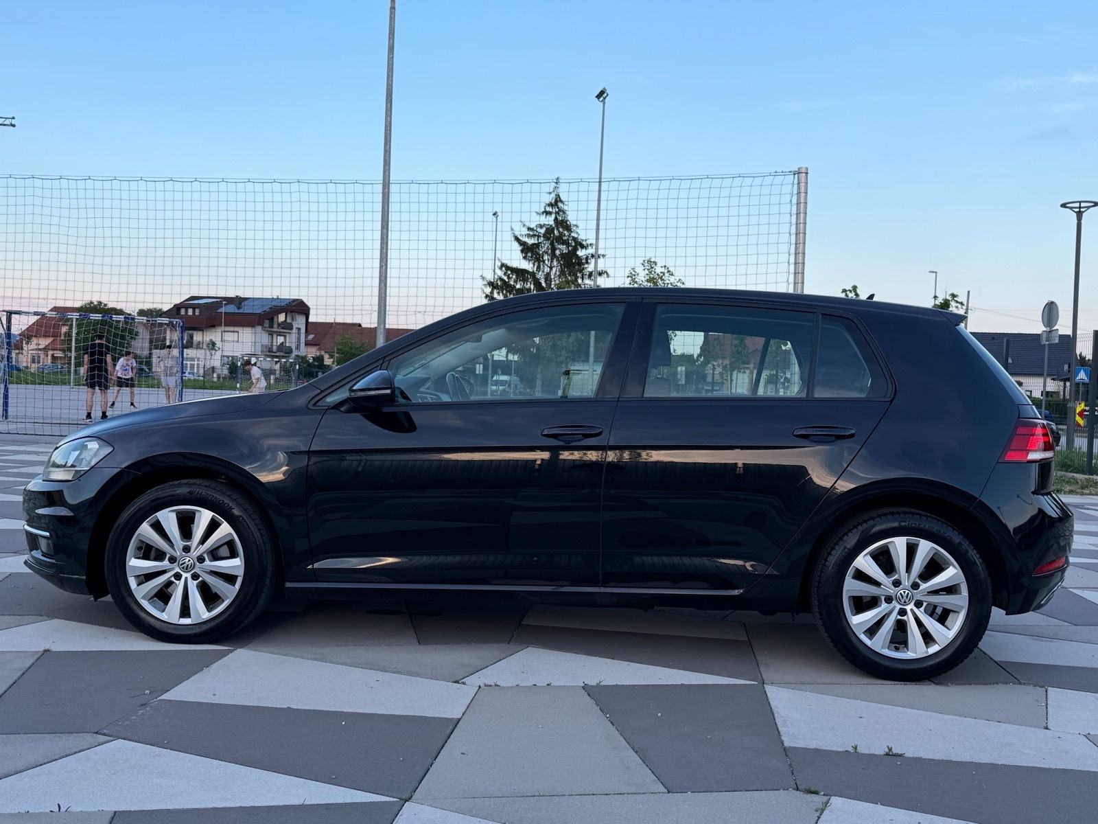 VW Golf 7.5 1.6 TDI DSG COMFORTLINE - VELIKI + MALI SERVIS 2018.god, fotografija 5
