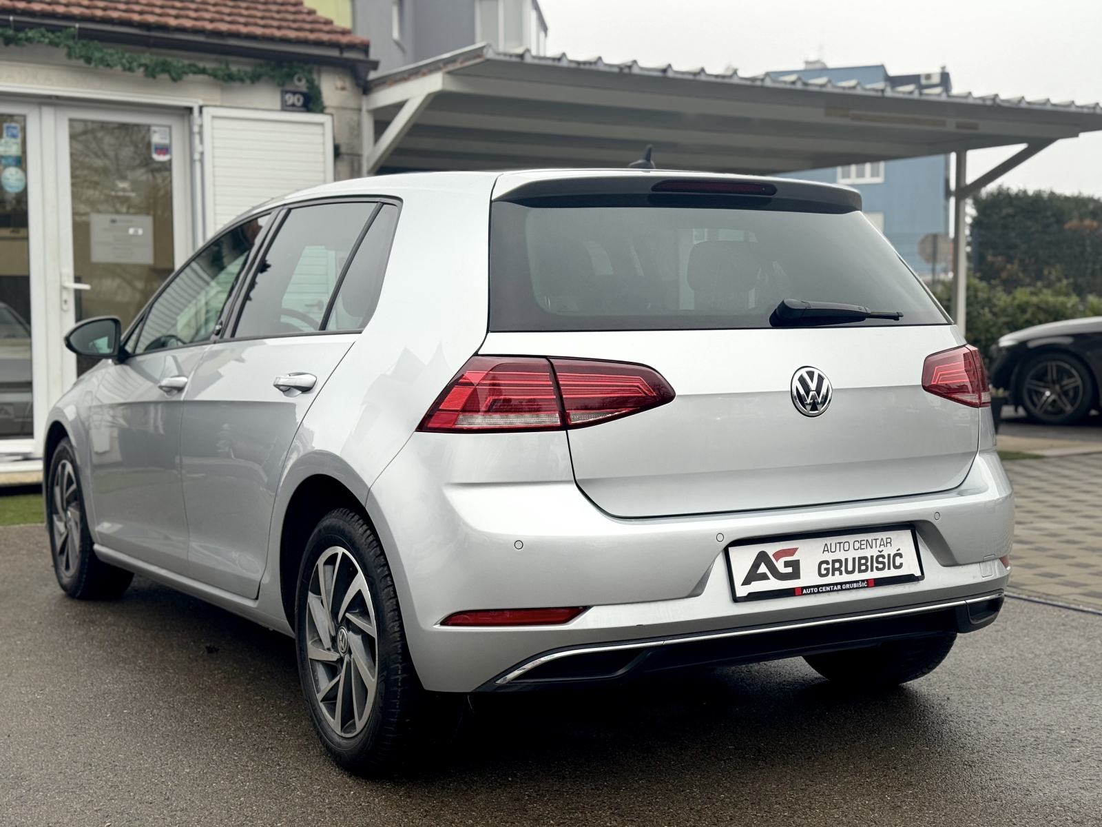 VW Golf 7 1,6 TDI DSG Facelift *Automatik* *Nove gume* *Top stanje!*, fotografija 11