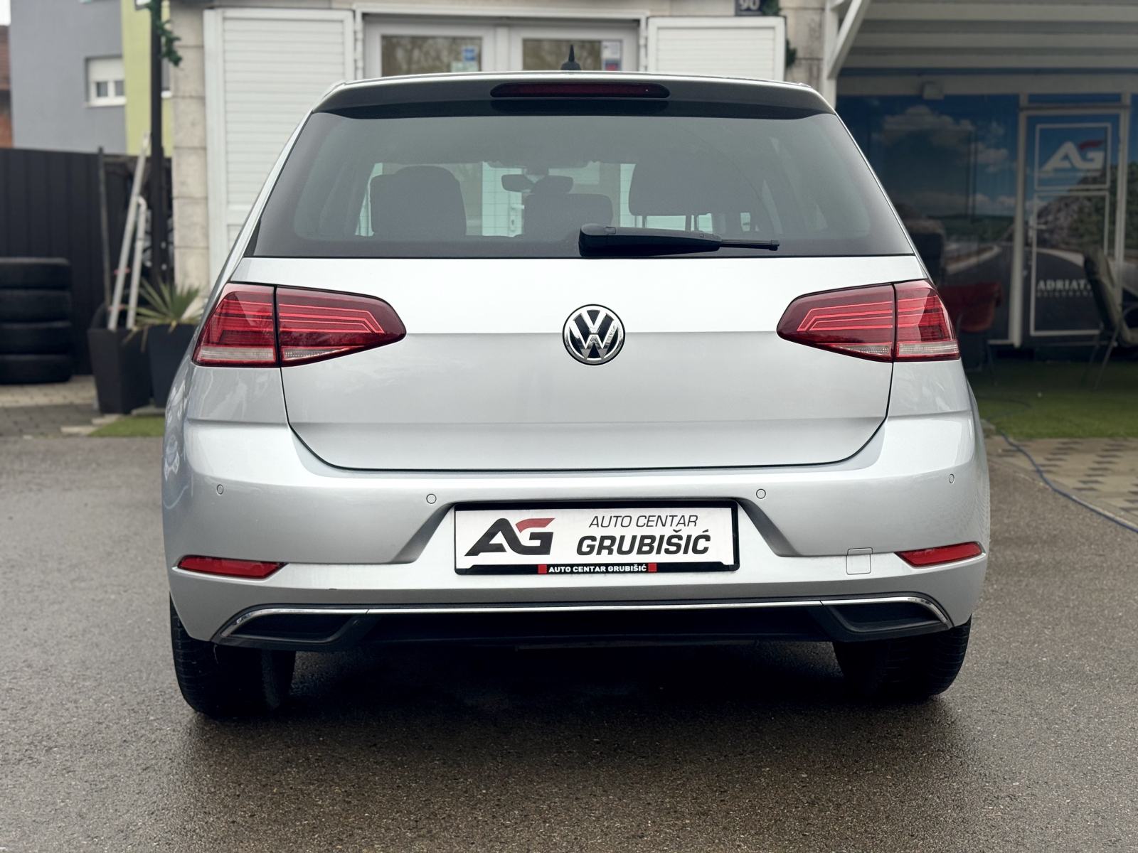 VW Golf 7 1,6 TDI DSG Facelift *Automatik* *Nove gume* *Top stanje!*, fotografija 12