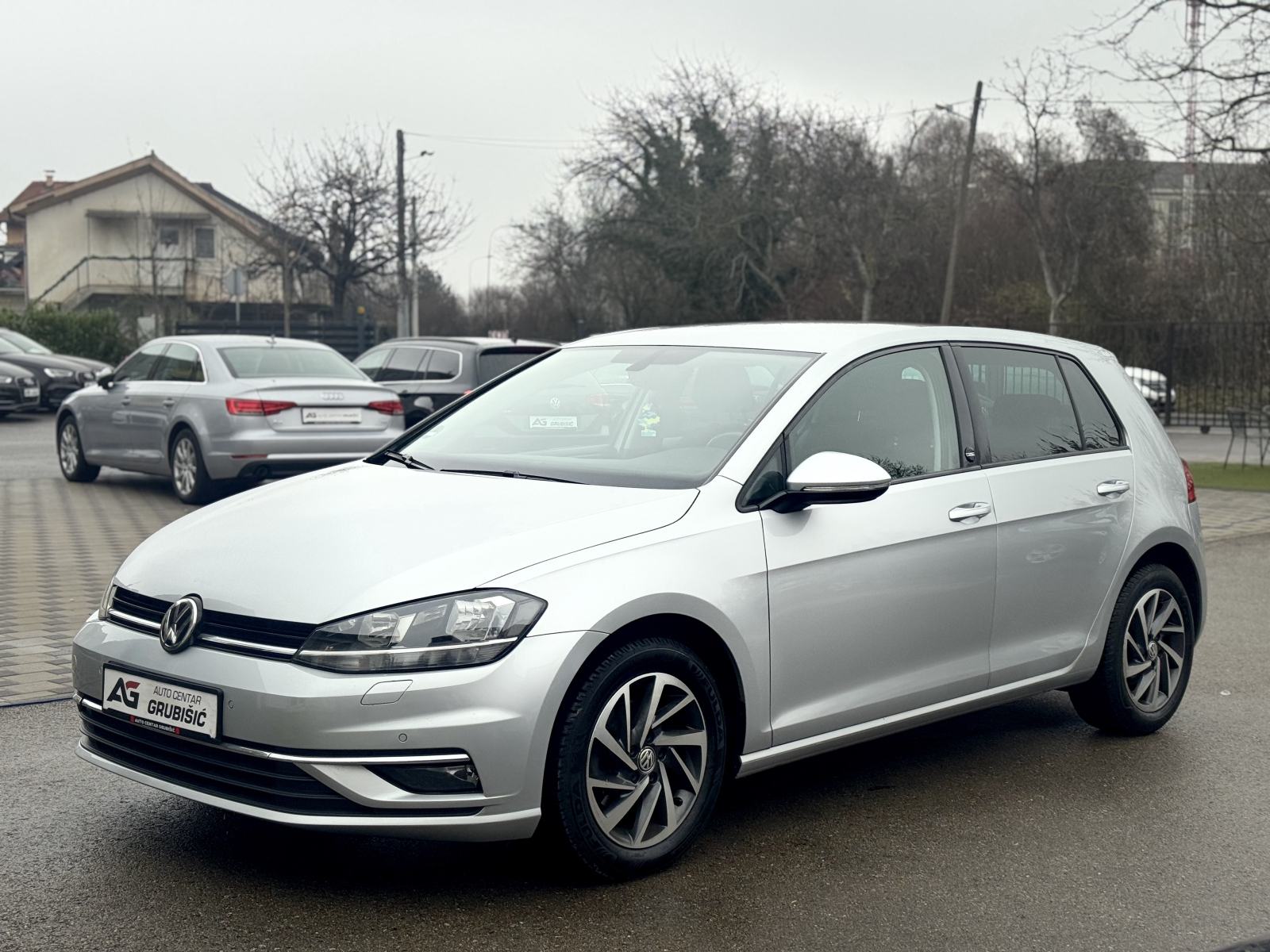 VW Golf 7 1,6 TDI DSG Facelift *Automatik* *Nove gume* *Top stanje!*, fotografija 8