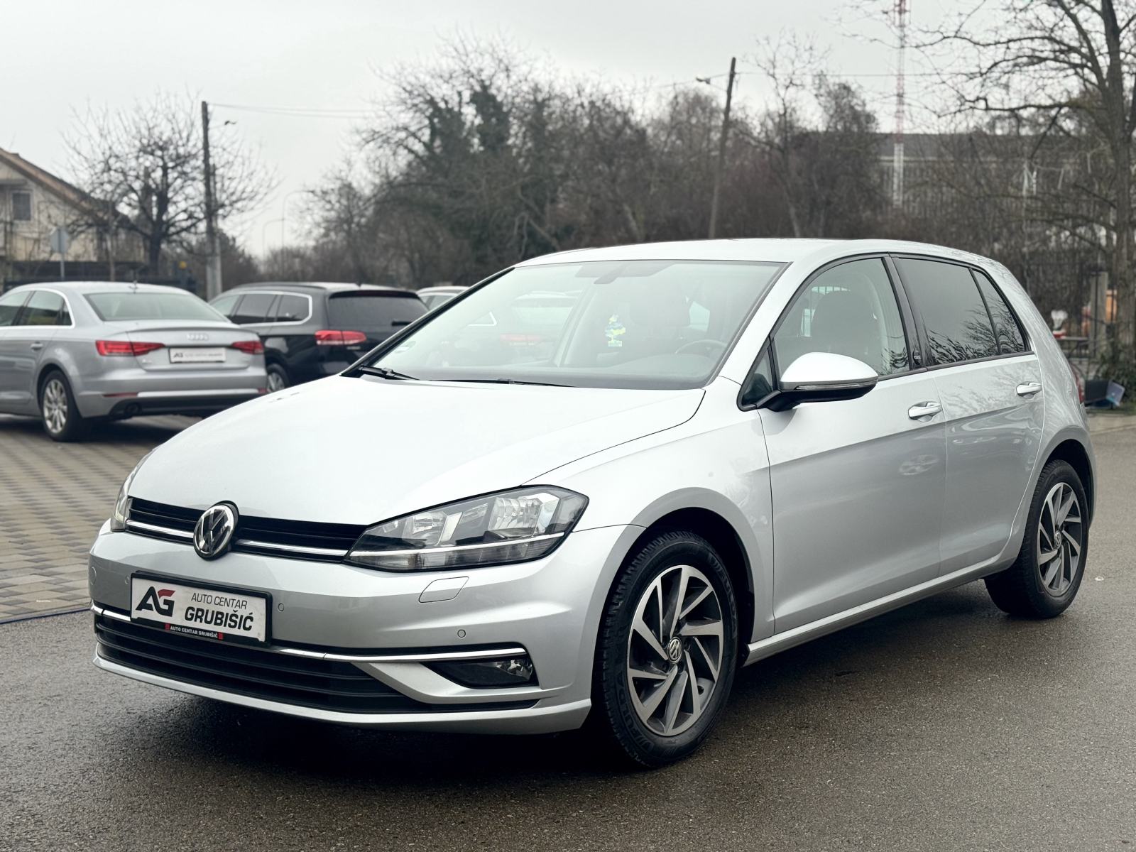 VW Golf 7 1,6 TDI DSG Facelift *Automatik* *Nove gume* *Top stanje!*, fotografija 10