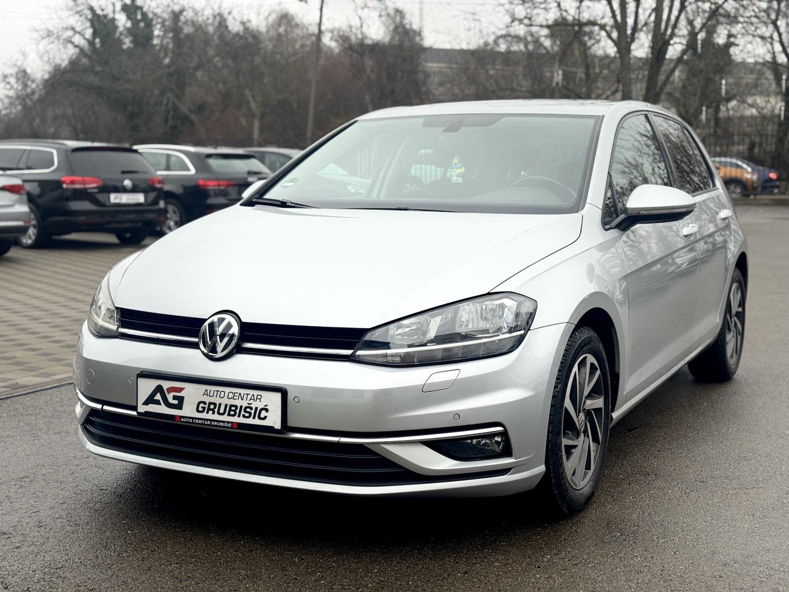 VW Golf 7 1,6 TDI DSG Facelift *Automatik* *Nove gume* *Top stanje!*, fotografija 3