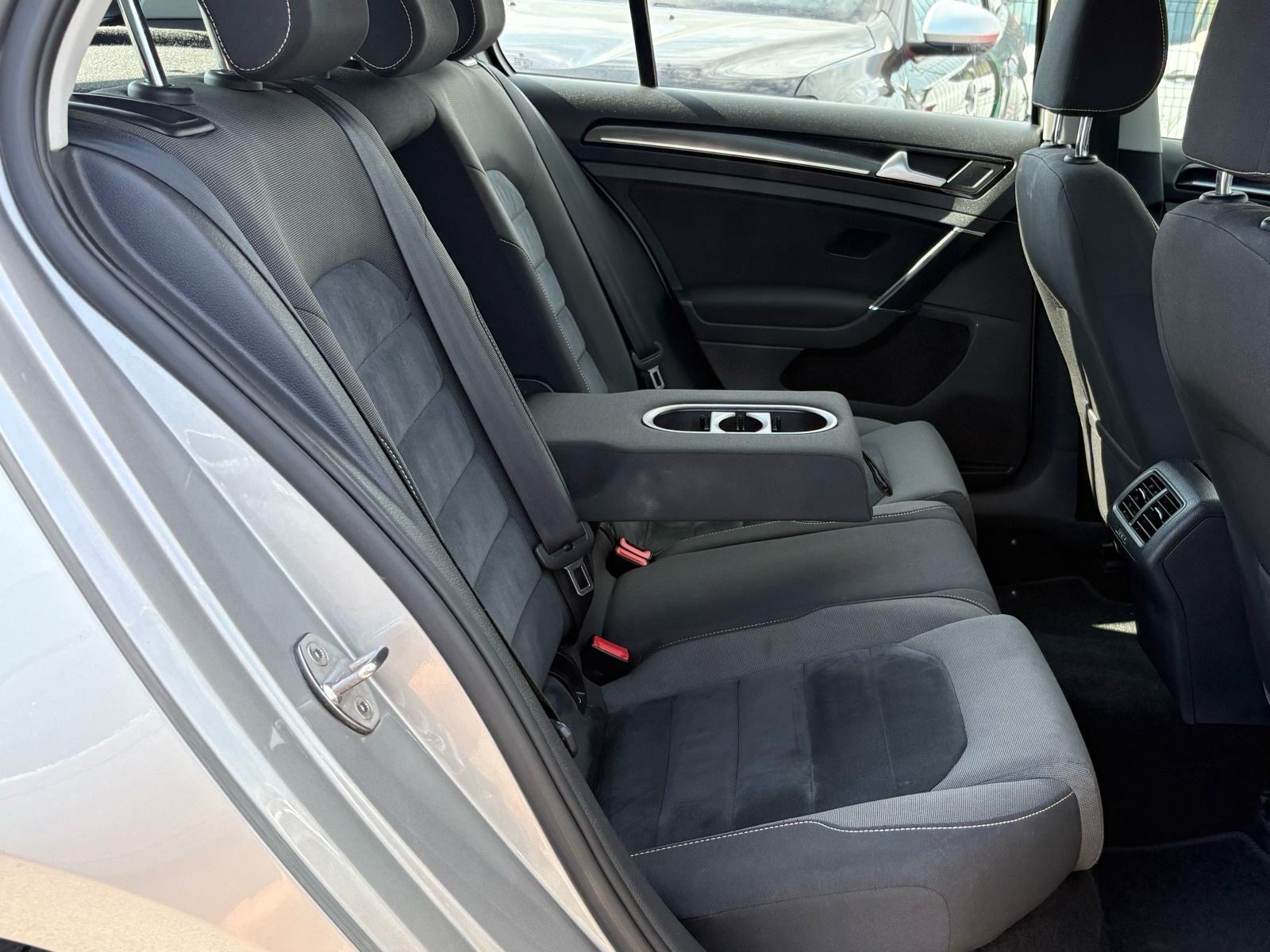 VW Golf 7 1,6 TDI ••HIGHLINE•• alkantara | navigacija | mf | alu | ACC, fotografija 11