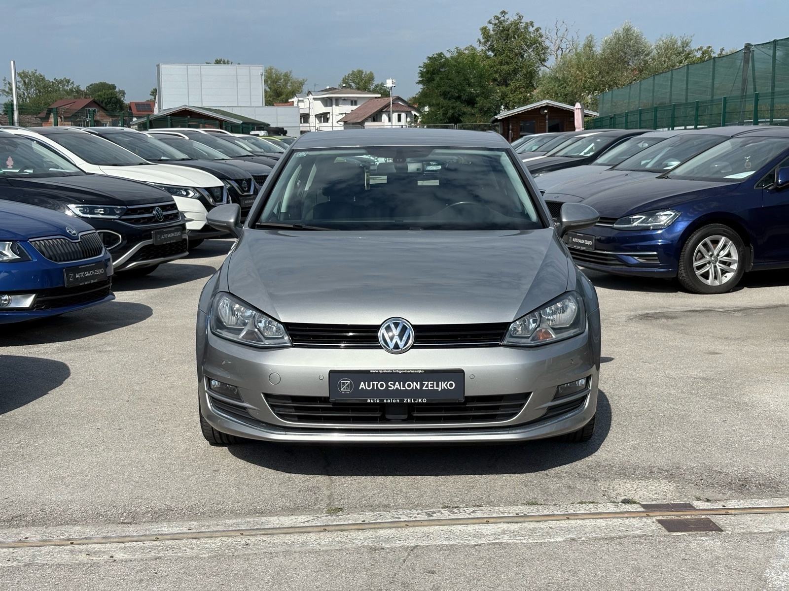 VW Golf 7 1,6 TDI ••HIGHLINE•• alkantara | navigacija | mf | alu | ACC, fotografija 5