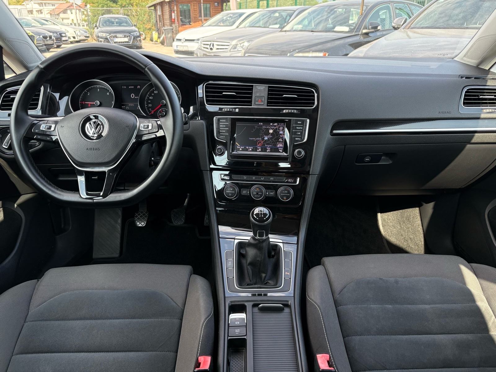 VW Golf 7 1,6 TDI ••HIGHLINE•• alkantara | navigacija | mf | alu | ACC, fotografija 8