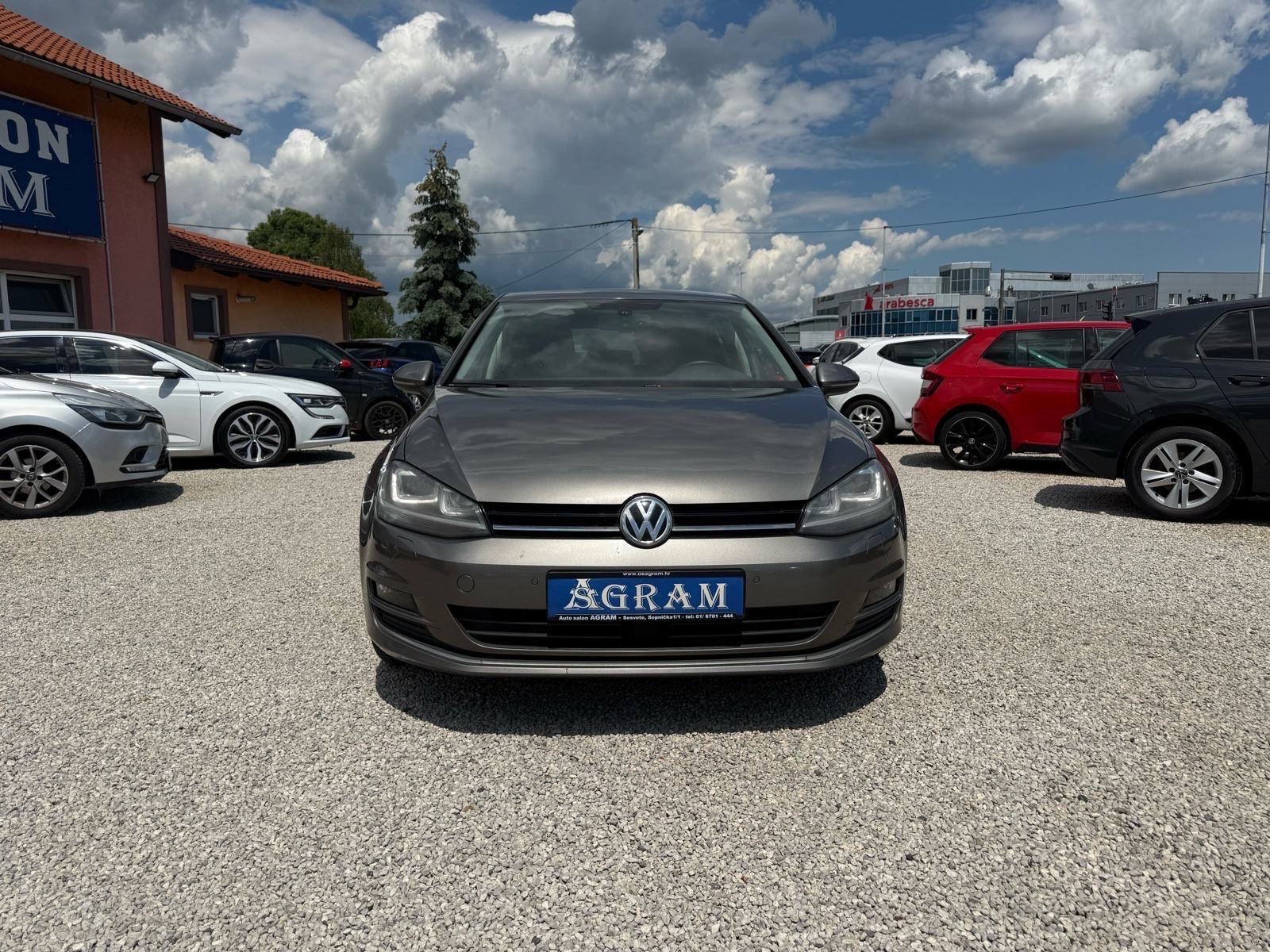 VW Golf 7 1.6 TDI*HIGLINE*NAVIG*XENON*R.KAMERA*START STOP*PARK PILOT*, fotografija 2