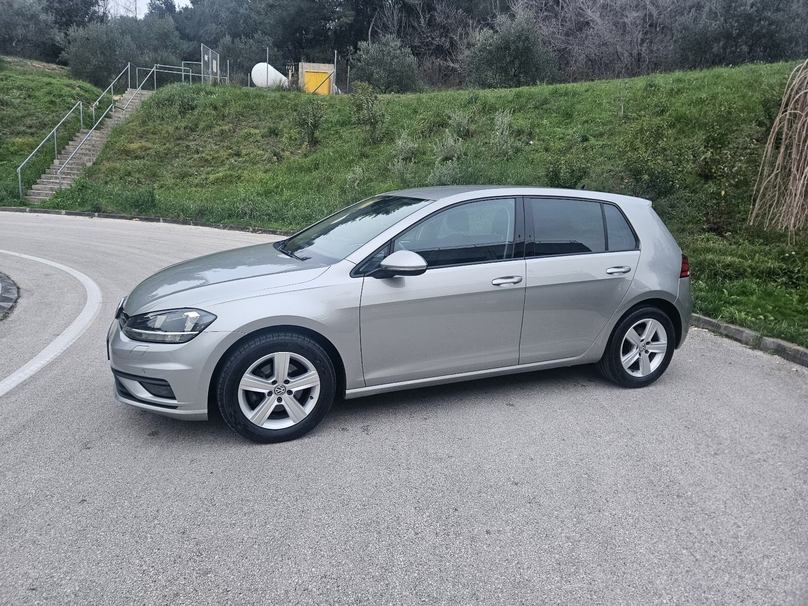 VW Golf 7 1,6 TDI,izuzetno očuvan, fotografija 4