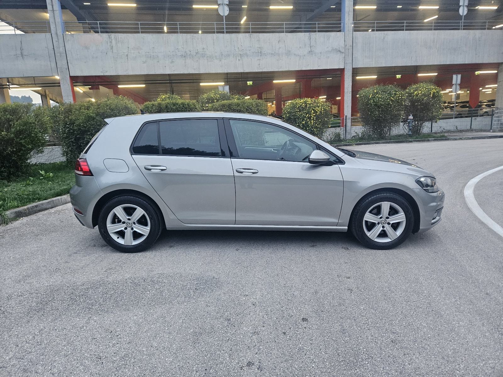 VW Golf 7 1,6 TDI,izuzetno očuvan, fotografija 10